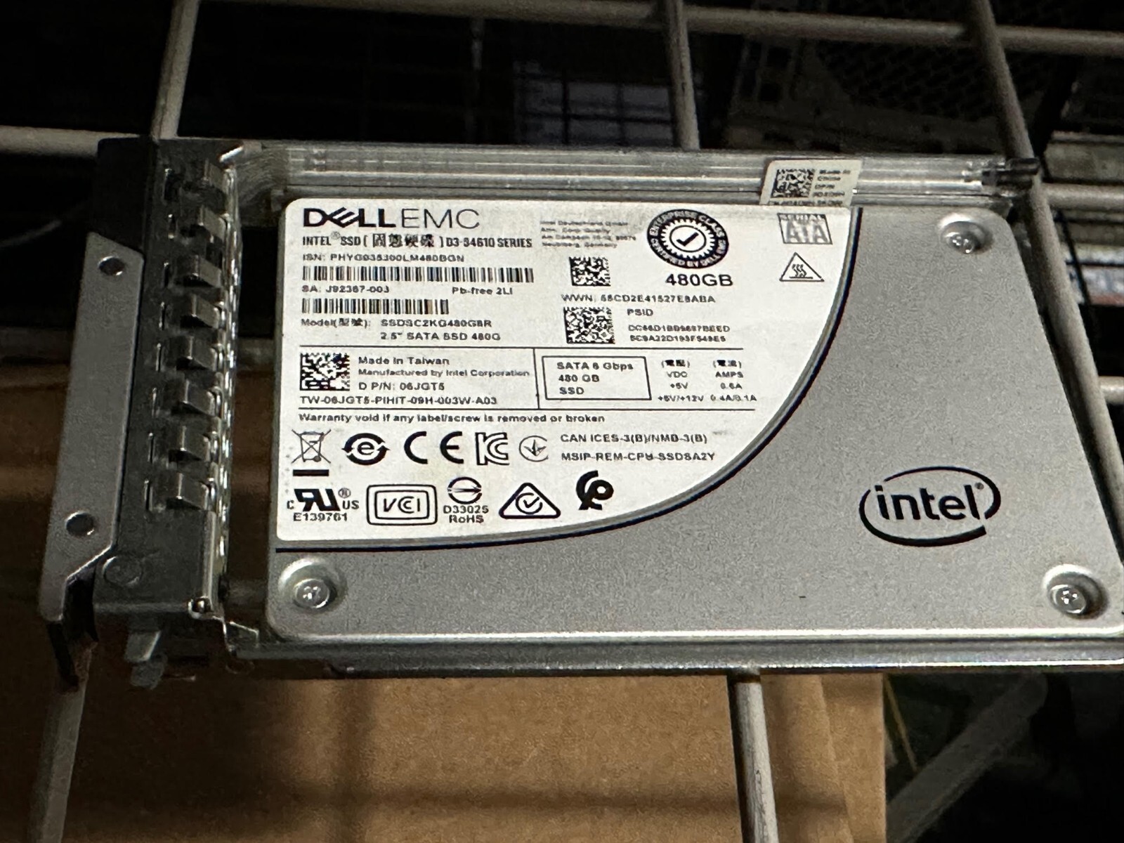 DELL EMC D3-S4610 480GB SATA 2.5'' ENT 6Gb/s SSD (06JGT5) SSDSC2KG480G8R