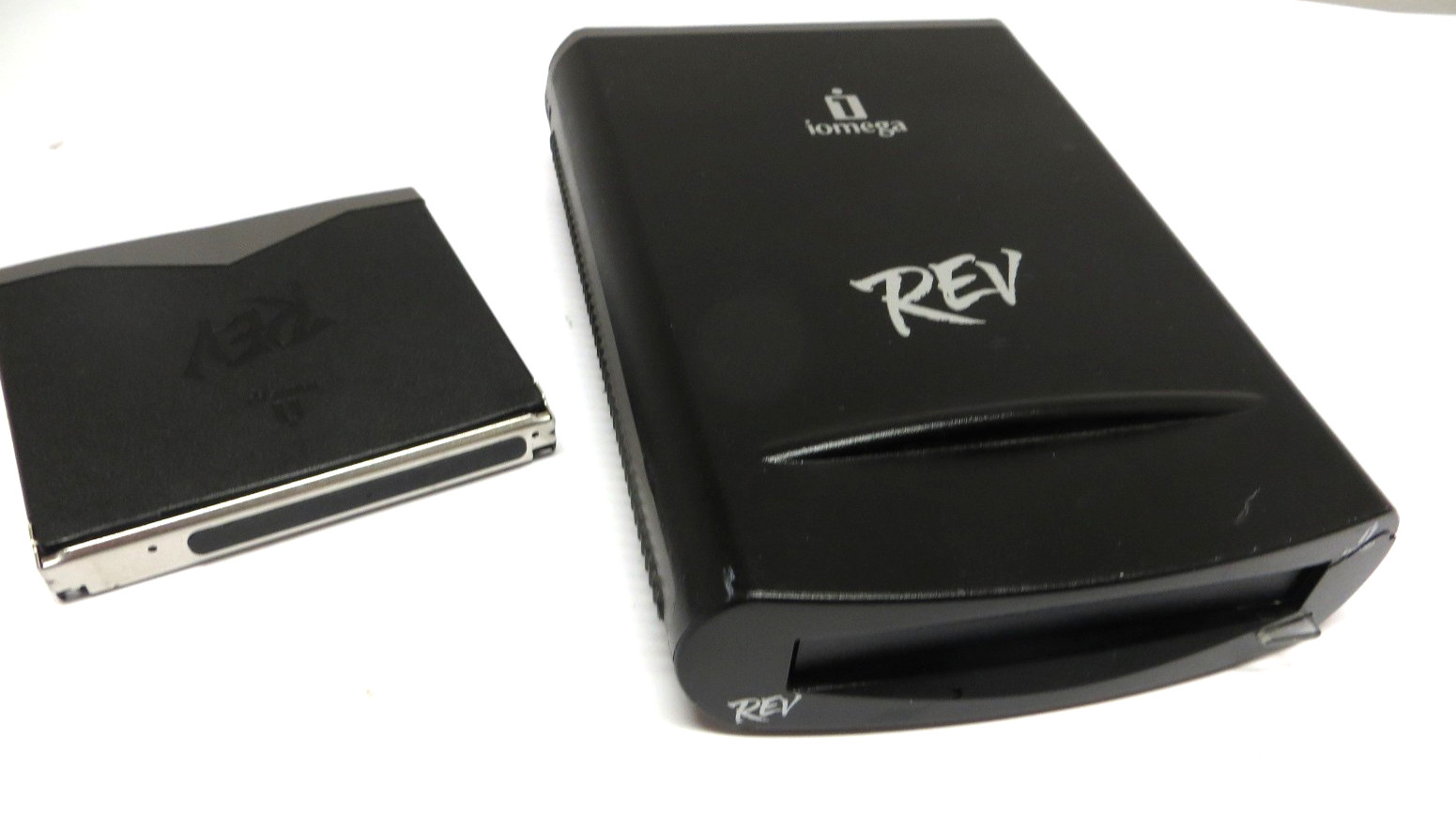Iomega REV USB External 2.0 Zip Hard Disk Drive w/Disc Ony Tested Works