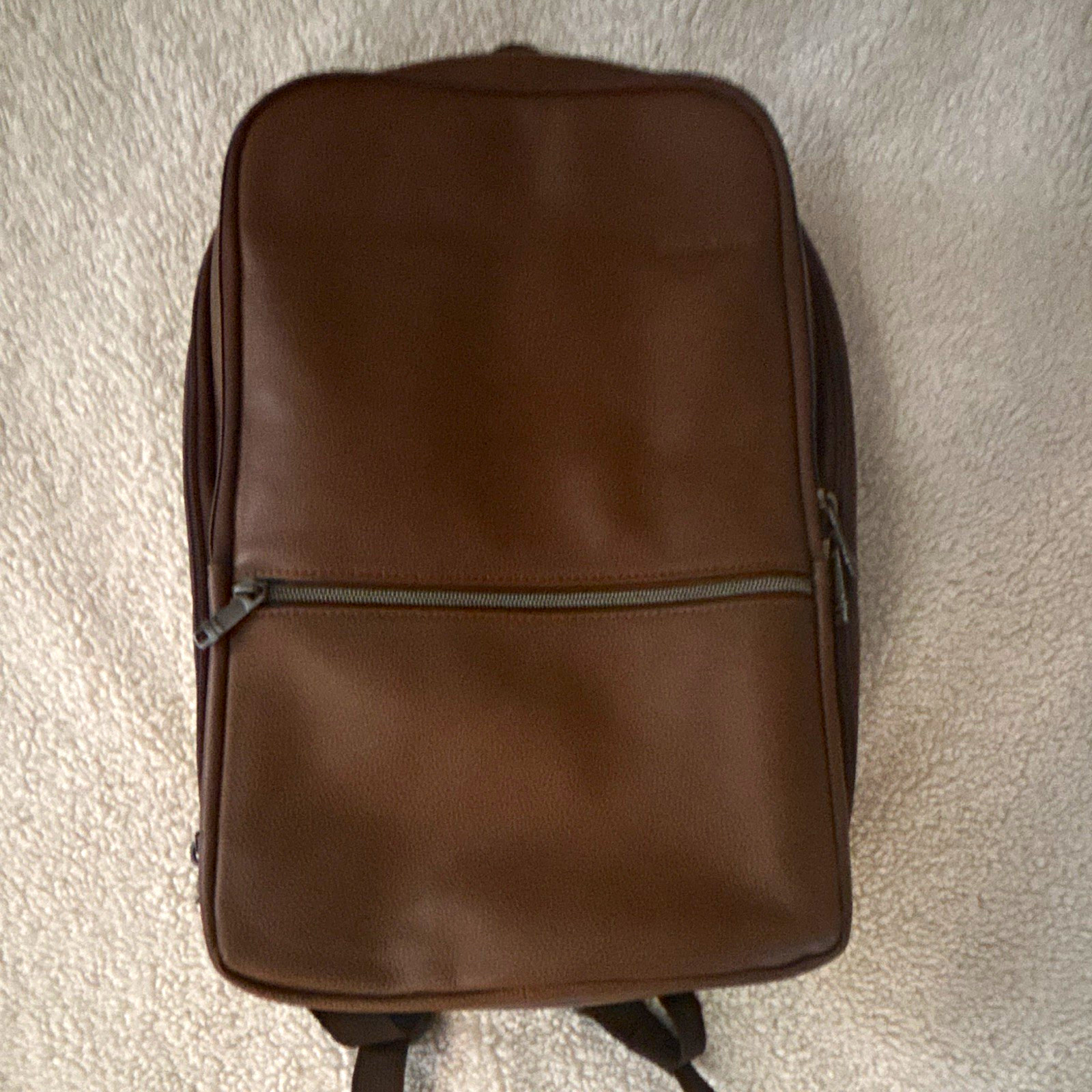 Samsonite - Classic Leather Slim Backpack for 14.1" Laptop - Cognac