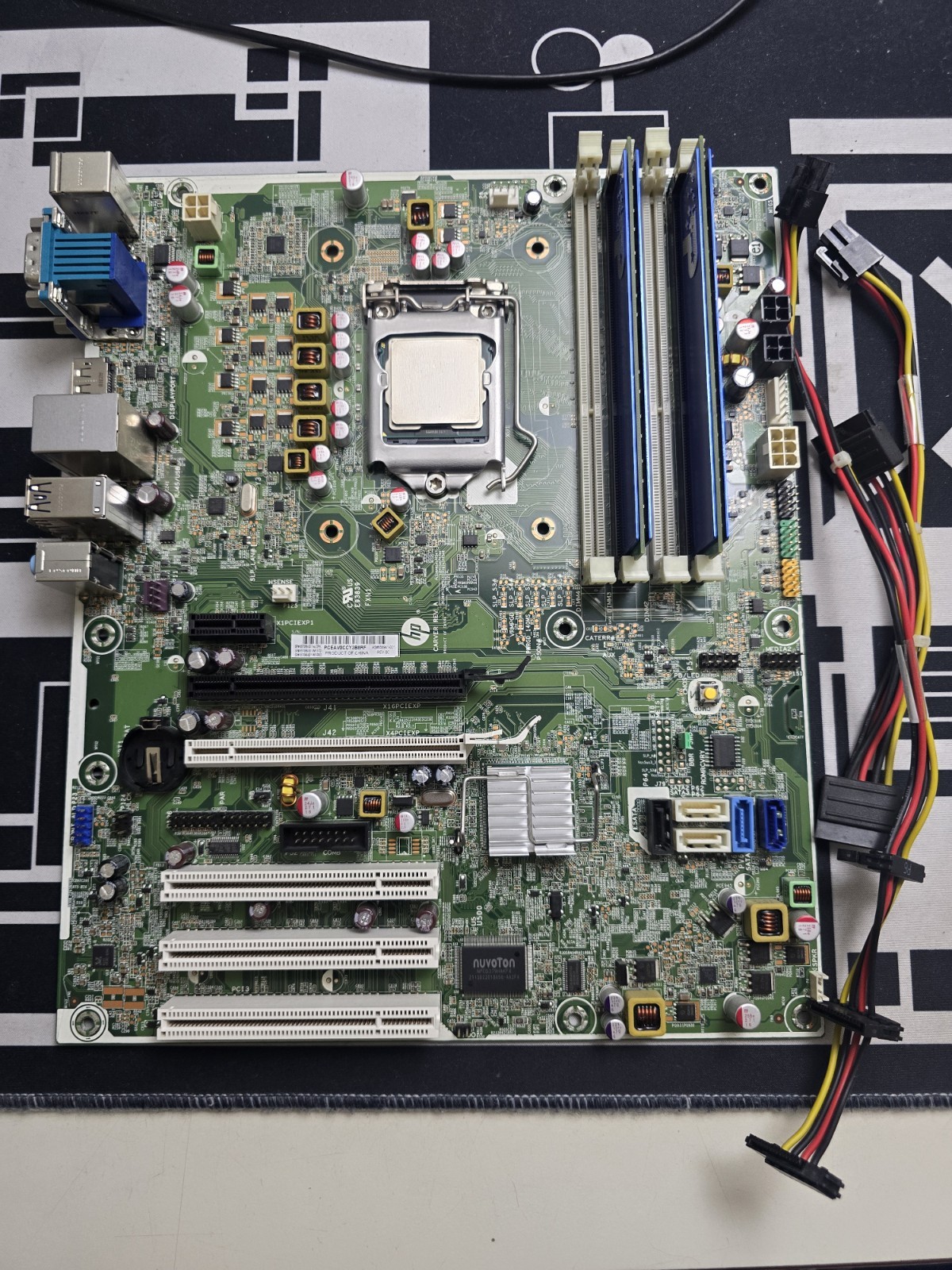 Hp Compaq Elite 8300 Motherboard 657096-001 + I5-2320 Cpu + Sata Power + 4gb Ram