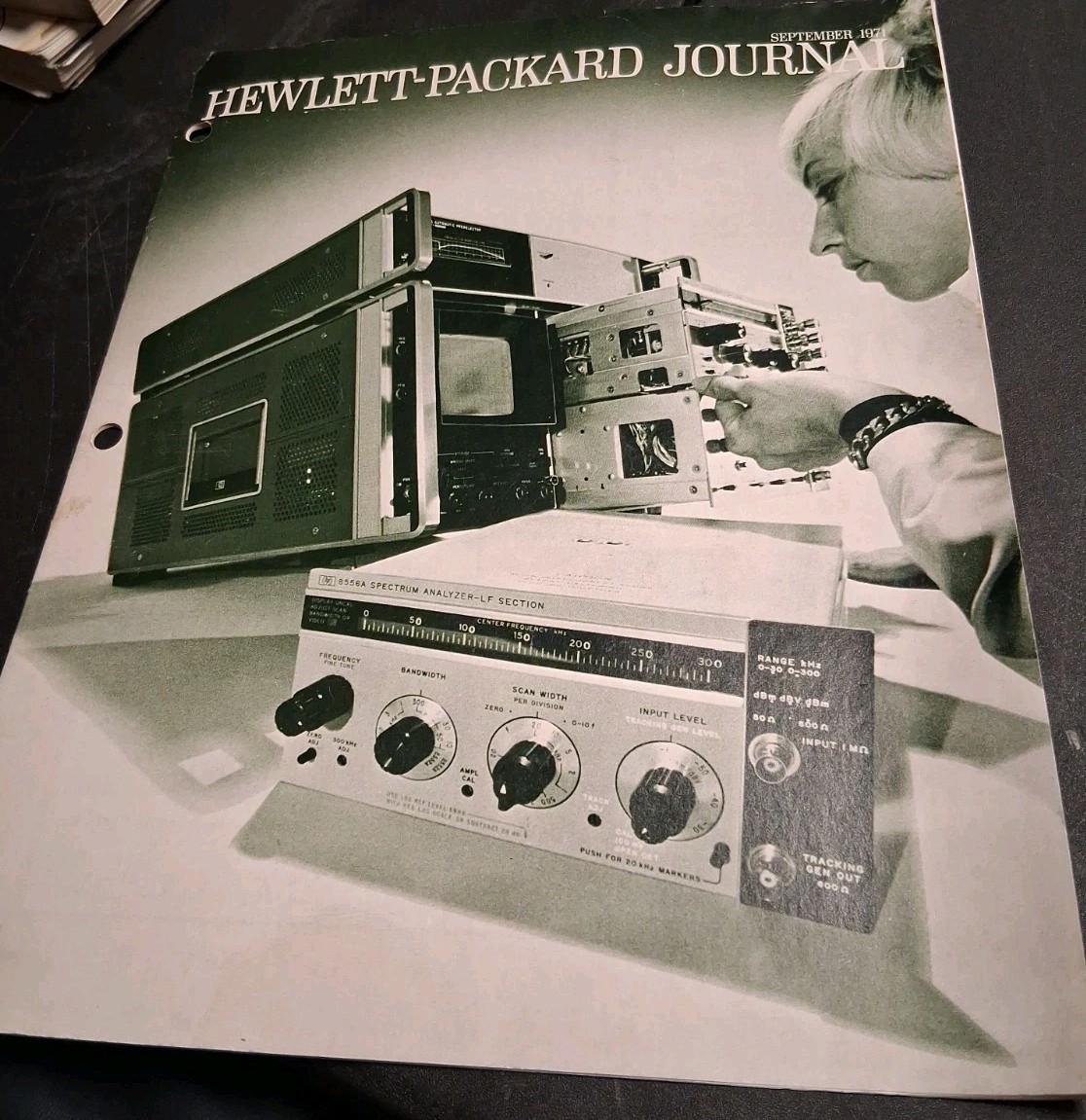 Vintage RARE 1971 HEWLETT-PACKARD JOURNAL BROCHURE 