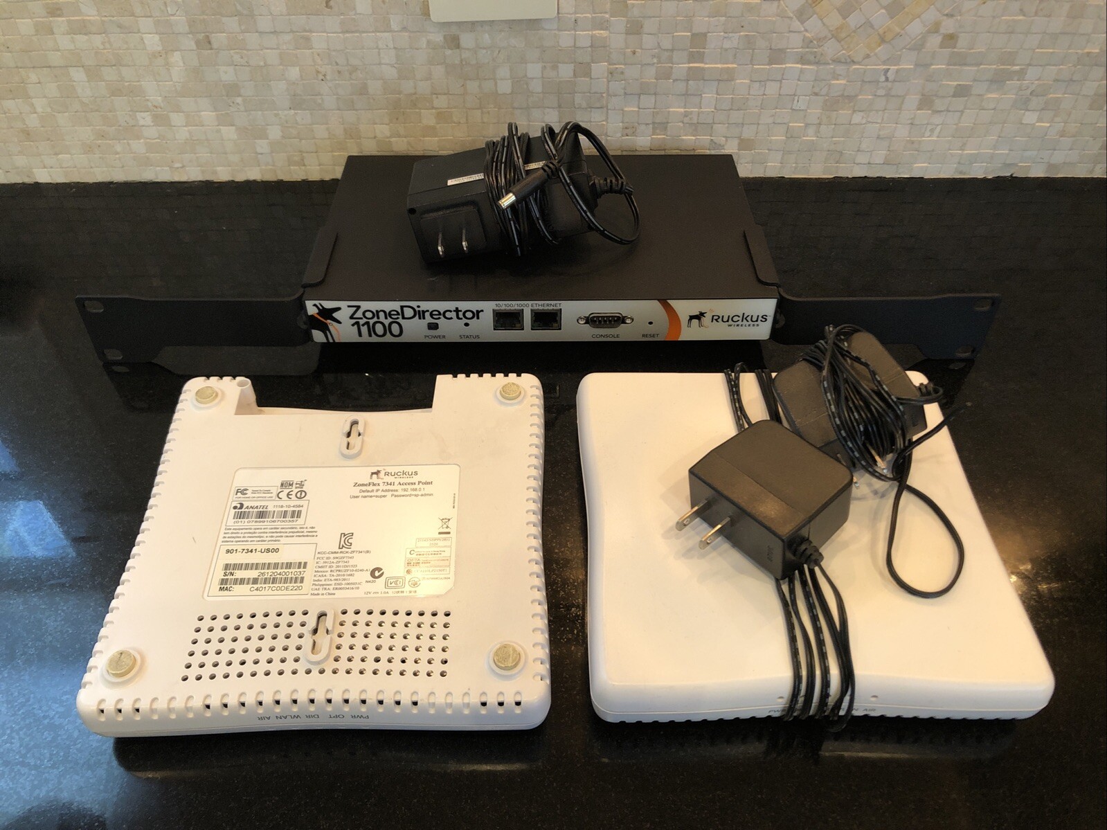 Ruckus Zone Director 1100 (2) Ruckus ZoneFlex 7341 Access Point Plus + Adaptors