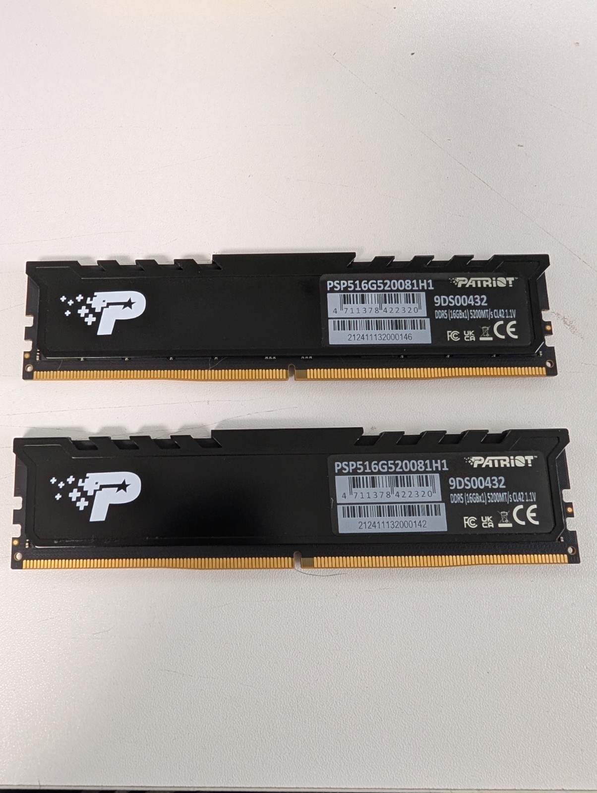 Patriot Signature Premium 32GB 2x16GB DDR5 5200 CL42 UDIMM Desktop Memory
