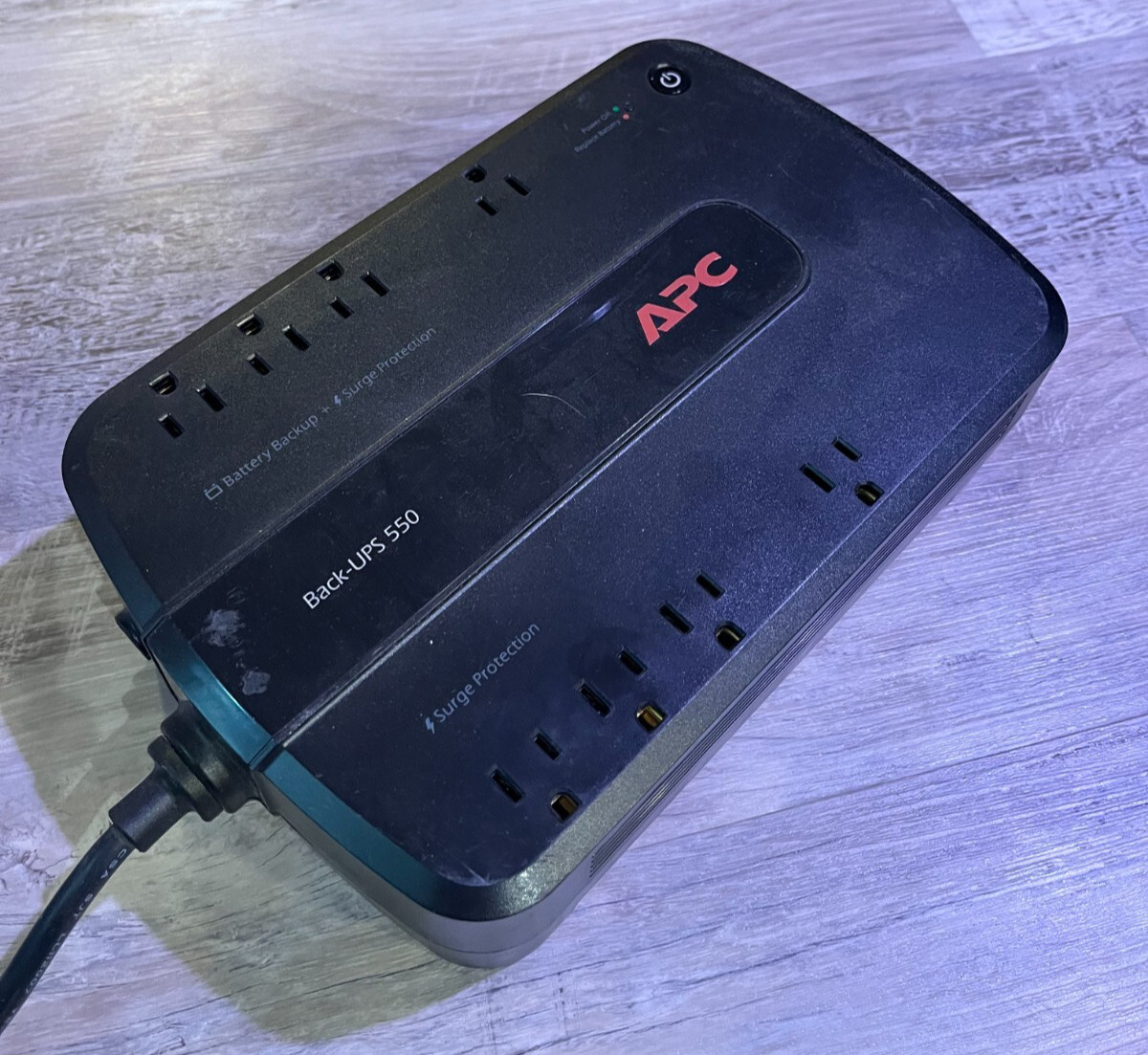APC Back-UPS: 550VA  120V