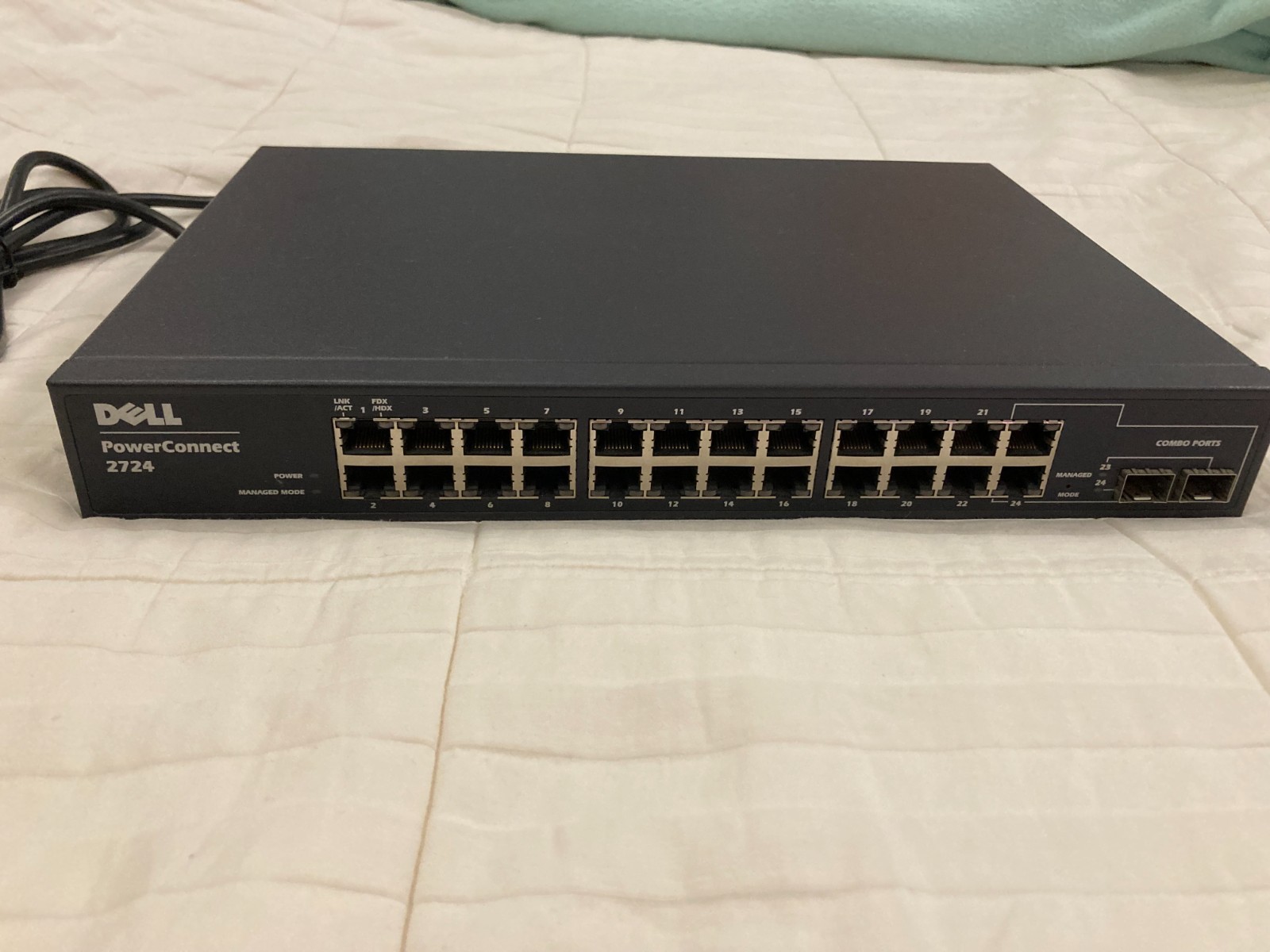 Dell PowerConnect 2724 24-Port Gigabit Managed Ethernet Switch in excellent cond