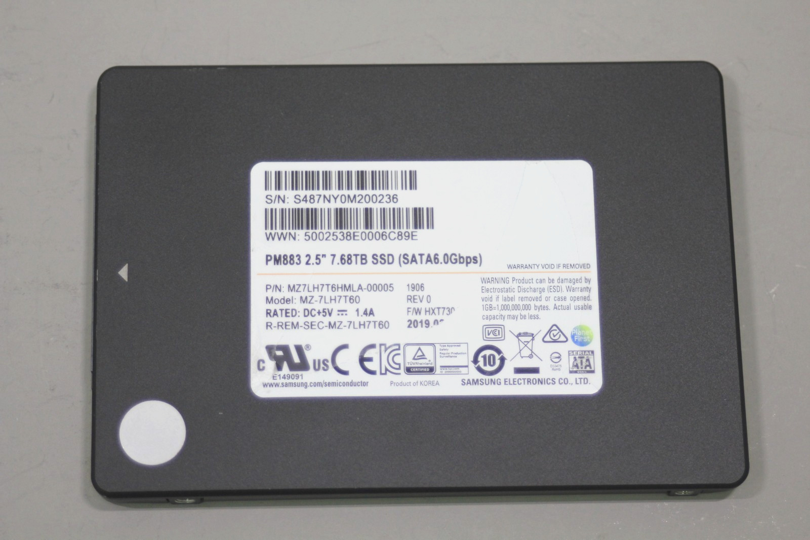 MZ-7LH7T60 Samsung PM883 7.68TB 2.5" SATA SSD MZ7LH7T6HMLA 100% Health