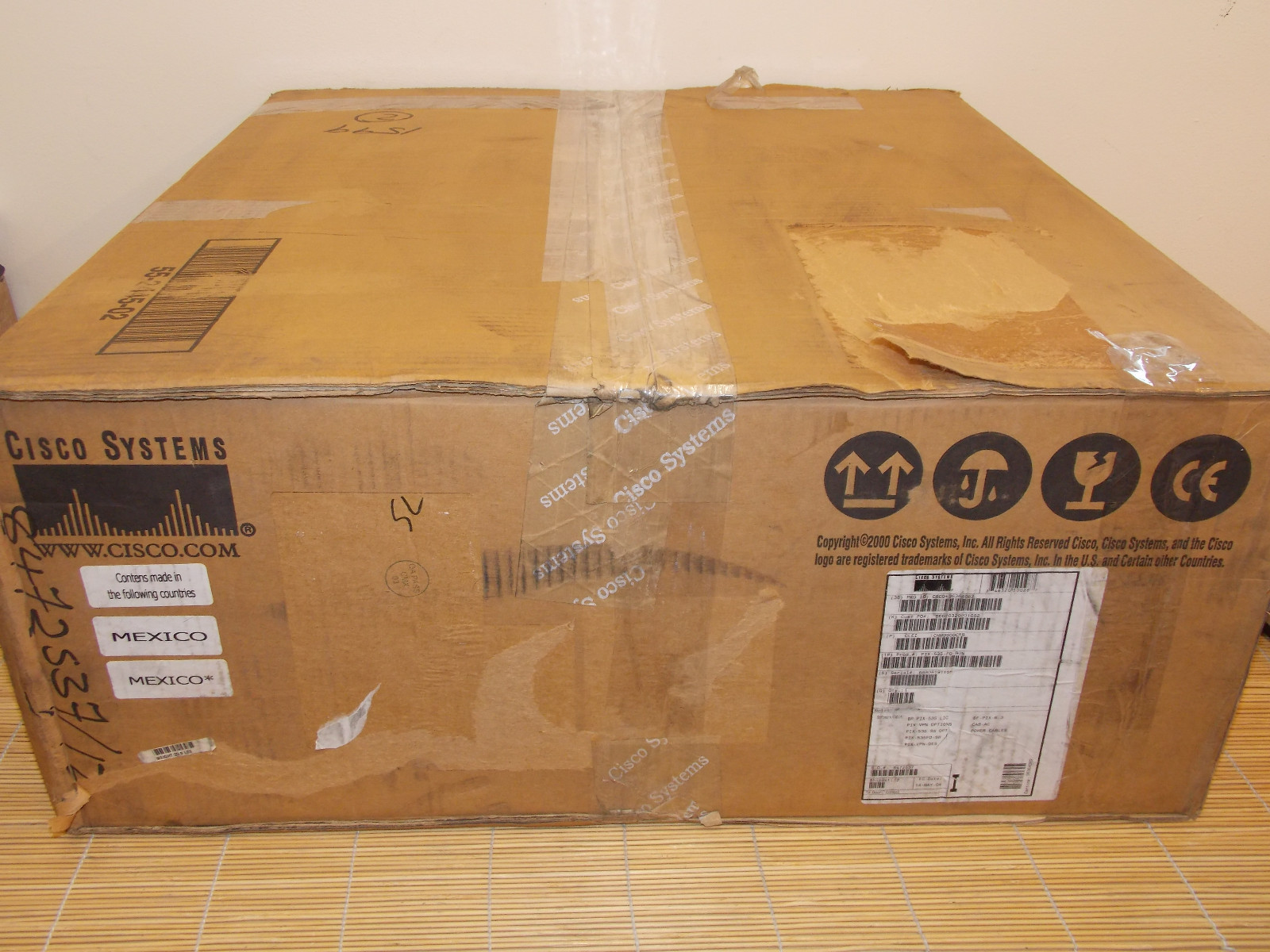 NEW Cisco PIX-535-FO-BUN Firewall NEW ORIGINAL PACKAGING UNOPENED