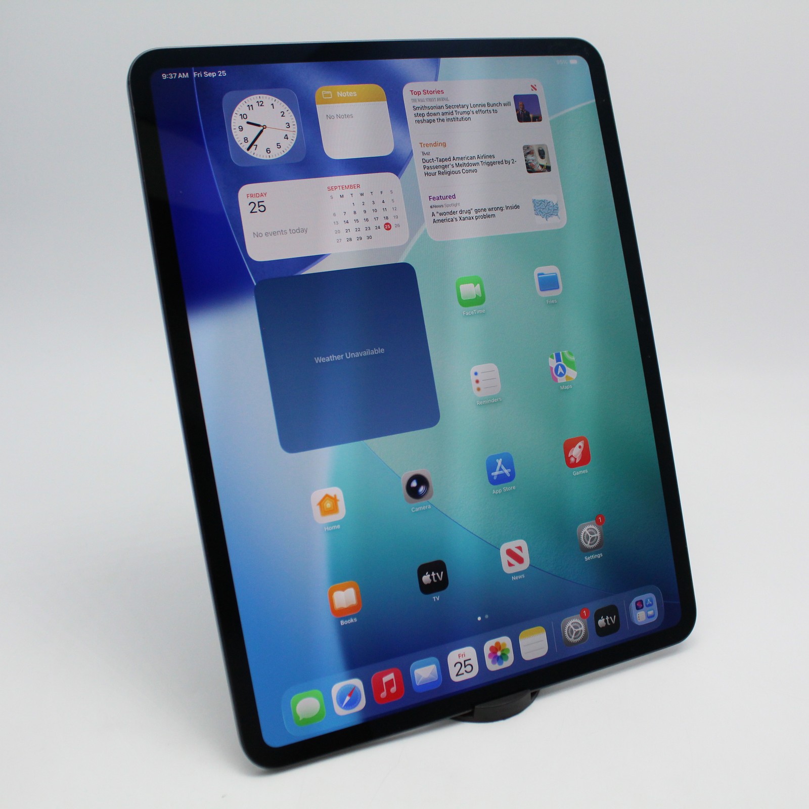 Apple iPad Pro (M4) A2925 256GB Fair Condition | Gray | WIFI ONLY