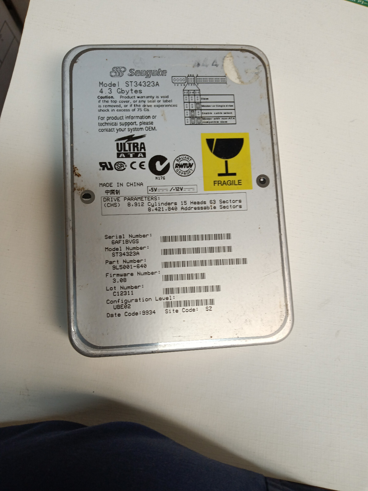 Seagate ST34323A 4.3GB IDE Hard Drive - Vintage Tested