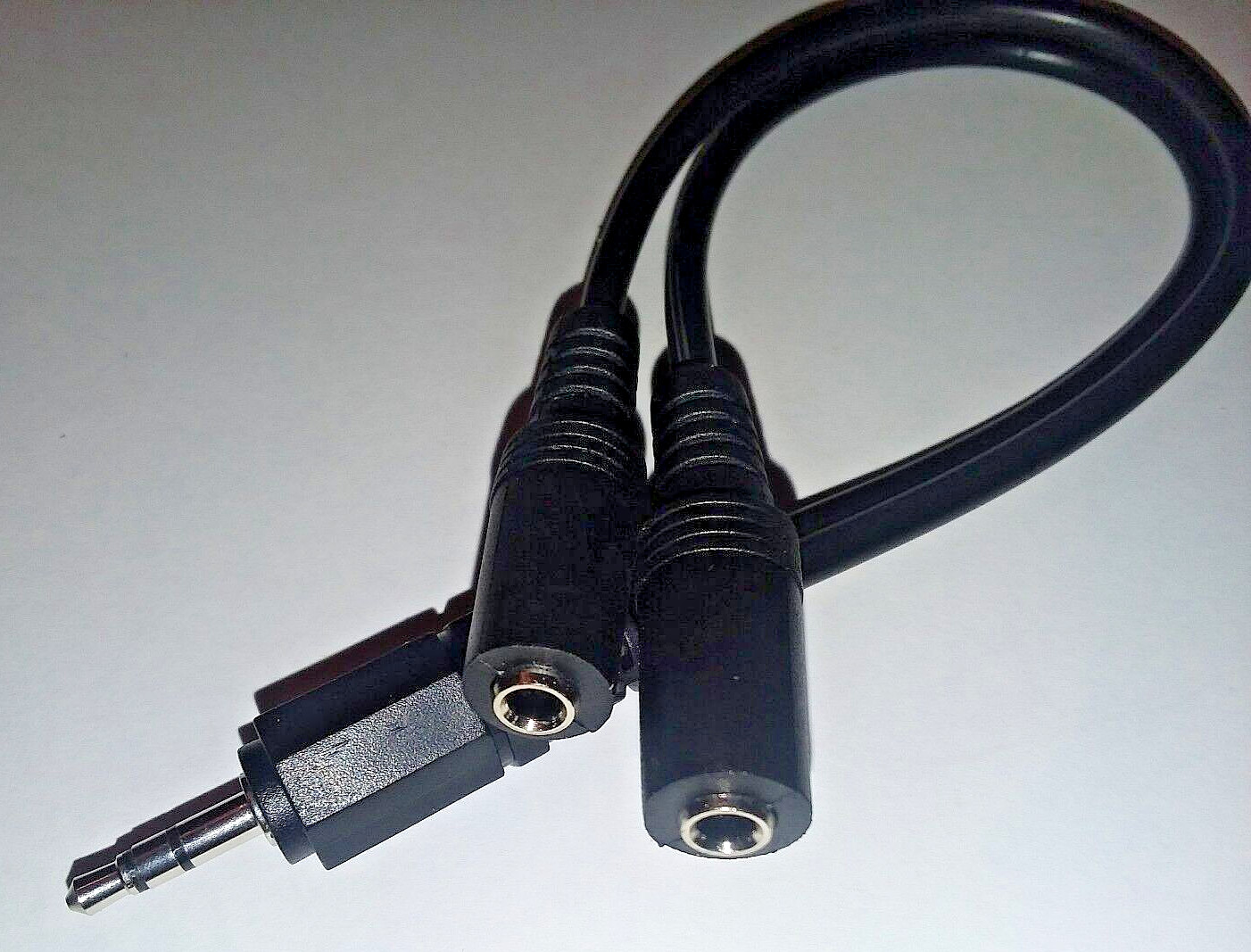 Lot 10 of 3.5mm Y cable male to 2 female stereo 9" audio Y  headset cable LOT 10