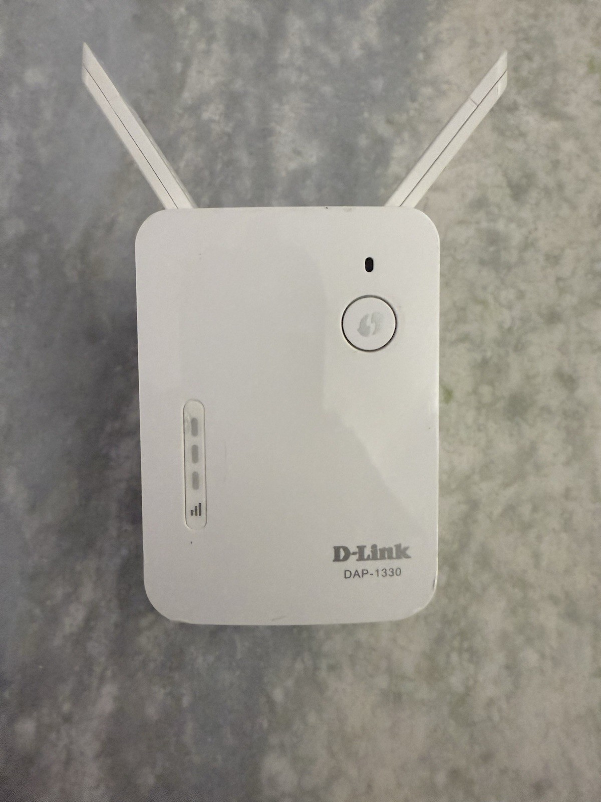 D-Link DAP-1330 Wireless-N Range Extender WiFi Repeater