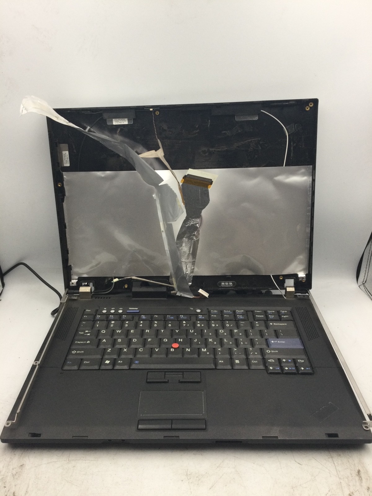 LENOVO THINKPAD R500 - FOR PARTS - INTEL CELERON - MISSING LCD - NO RAM -READ-BB