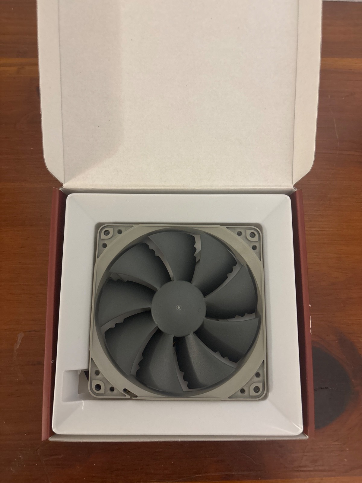 Noctua 25348 NF-P12 Redux-1700 PWM 4-pin Computer Case Fan