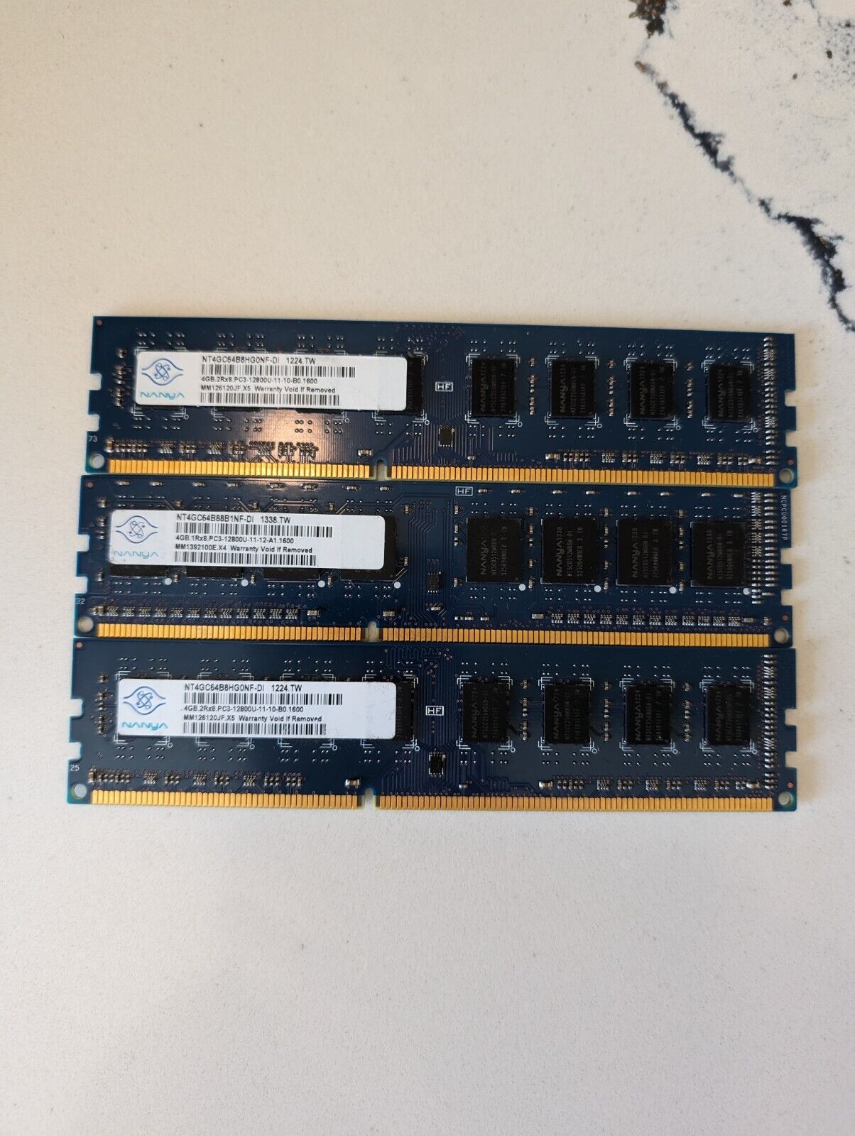 Lot of 3 NANYA 4GB 2Rx8 PC3 12800U -11-10-B0 NT4GC64B8HG0NF - DI Memory