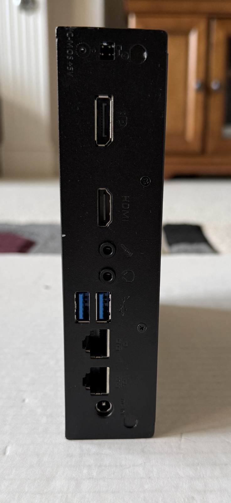 SHUTTLE XPC DS57U 1.5GHZ RAM 4GB  60GB SSD