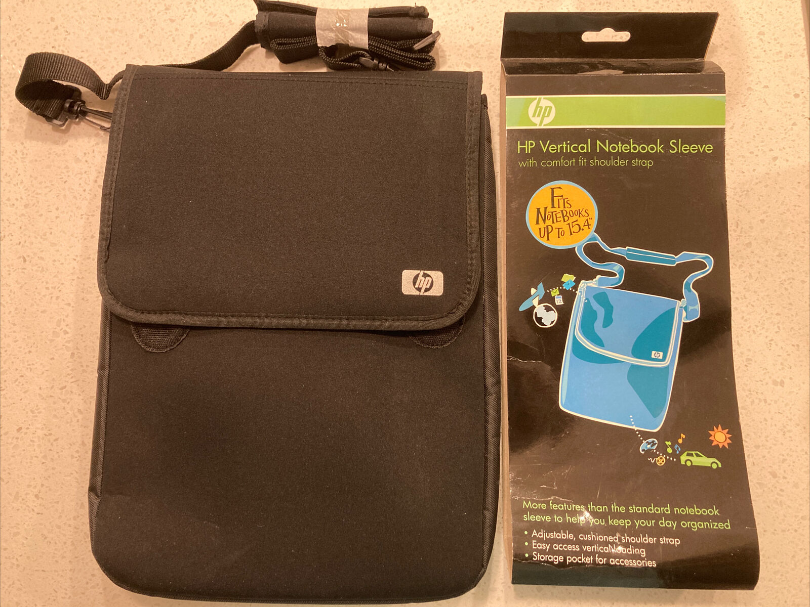 HP Vertical Notebook Sleeve w/ comfort fit shoulder strap - 10.75 x 14.5 x 1.75”