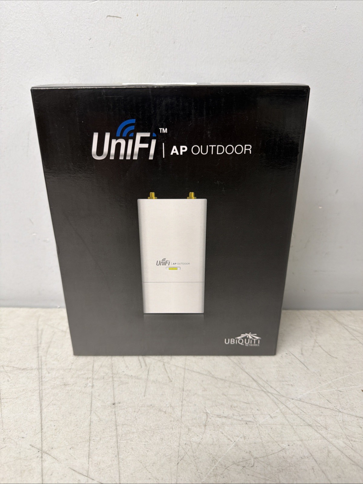 Ubiquiti UniFi AP Outdoor 5 GHz Wireless Access Point UAP-Outdoor5 (NEW) -READ-