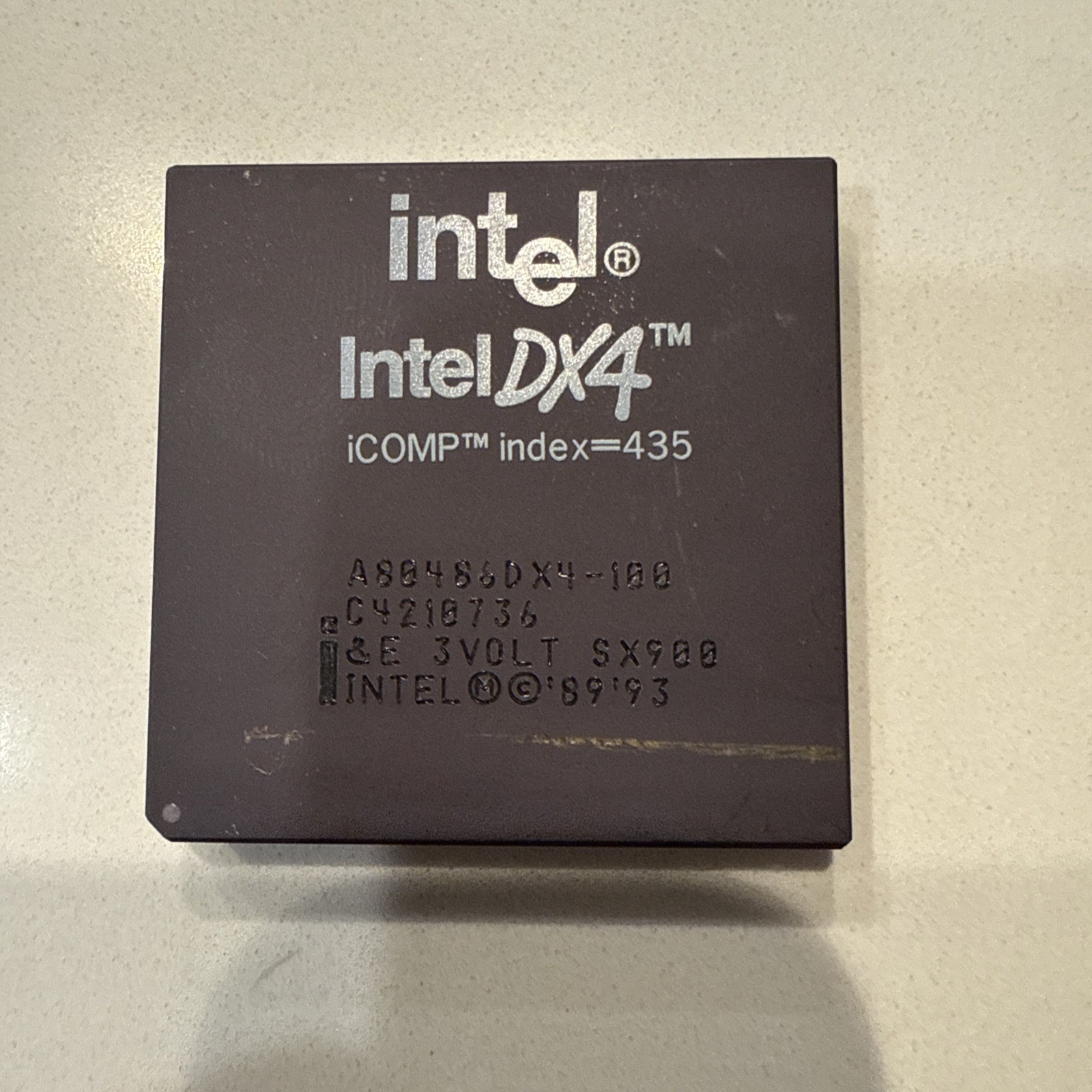 Vintage Intel 486 i486 DX4 100MHz CPU Processor SX900 A80486DX4-100 Socket 3