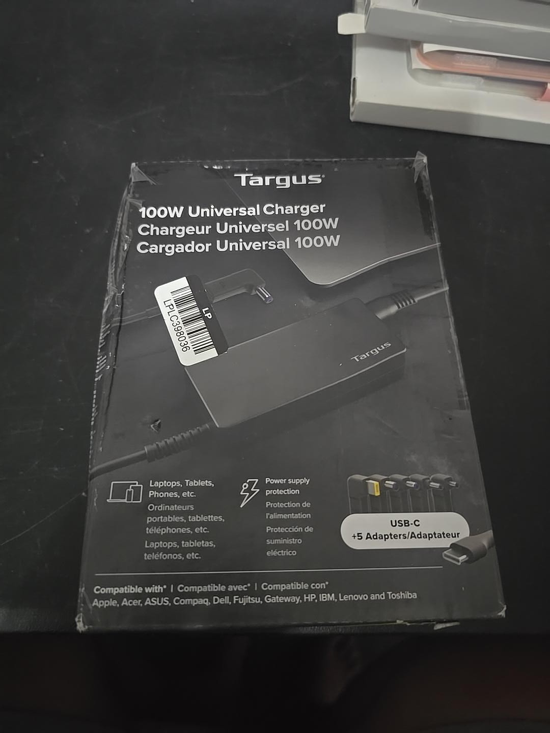 Targus 100W Universal USB-C Laptop Charger - New