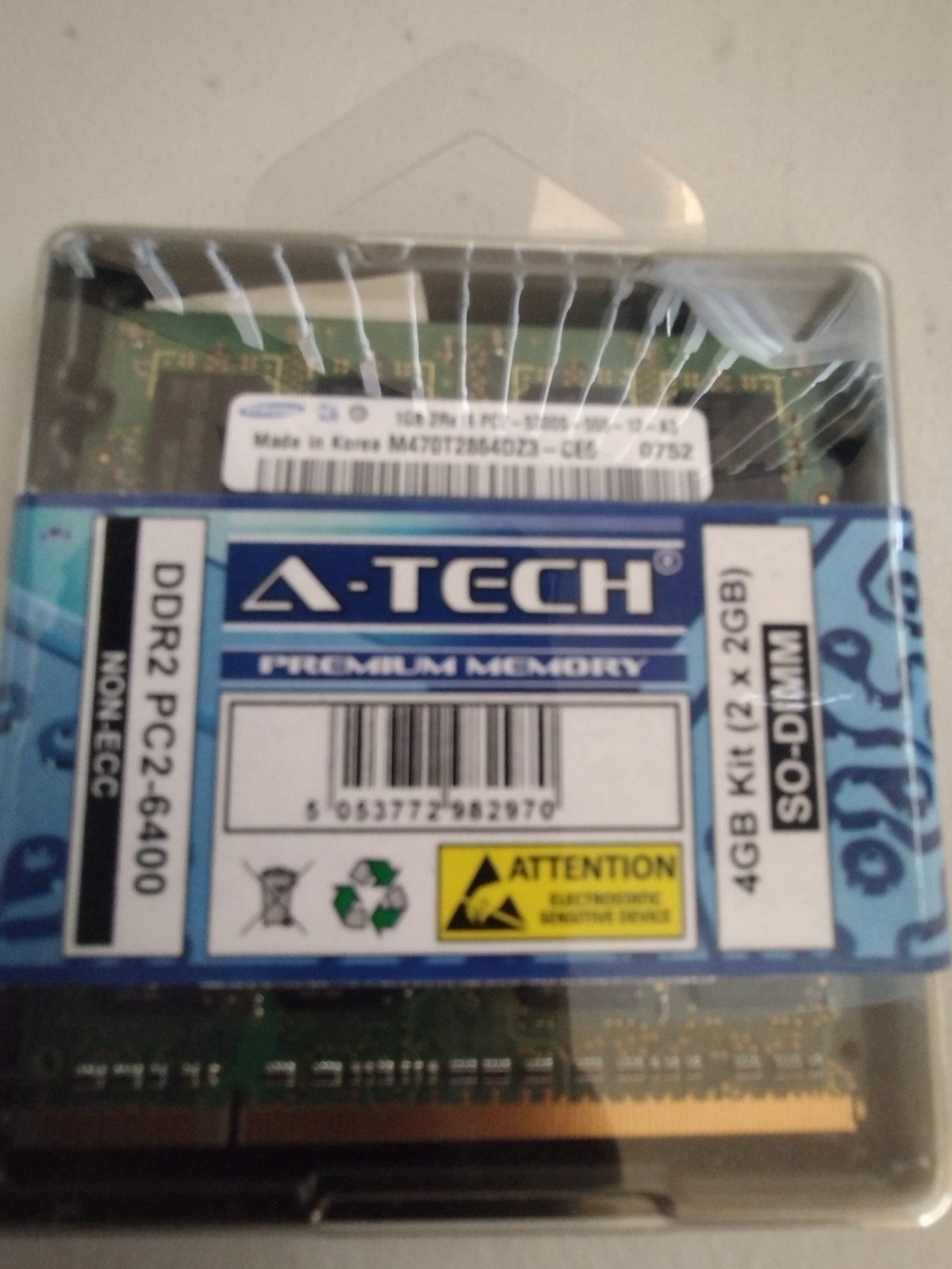 Samsung 2GB (2X1GB) 2Rx16 PC2-5300S DDR2 RAM Memory M470T2864DZ3-CE6