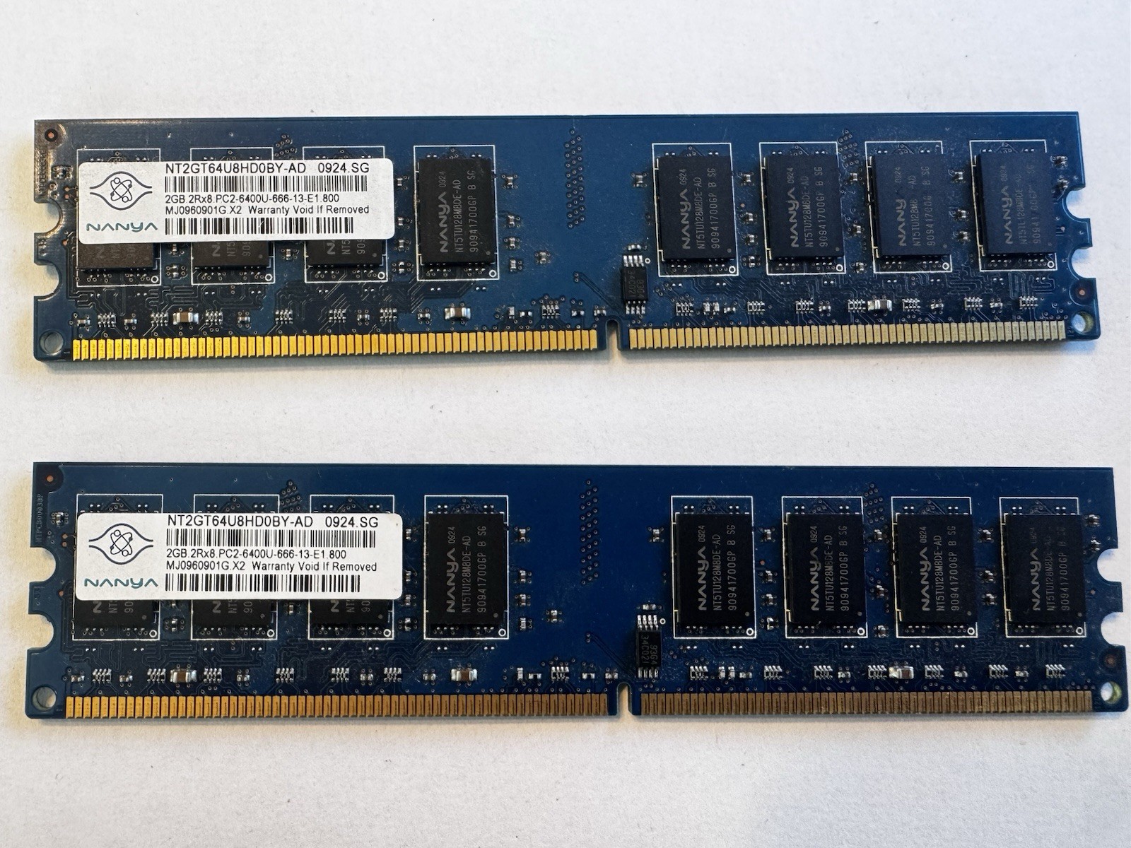 Nanya 4GB (2x2GB) DDR2 PC2-6400U 800MHz 240-Pin Desktop RAM NT2GT64U8HD0BY-AD