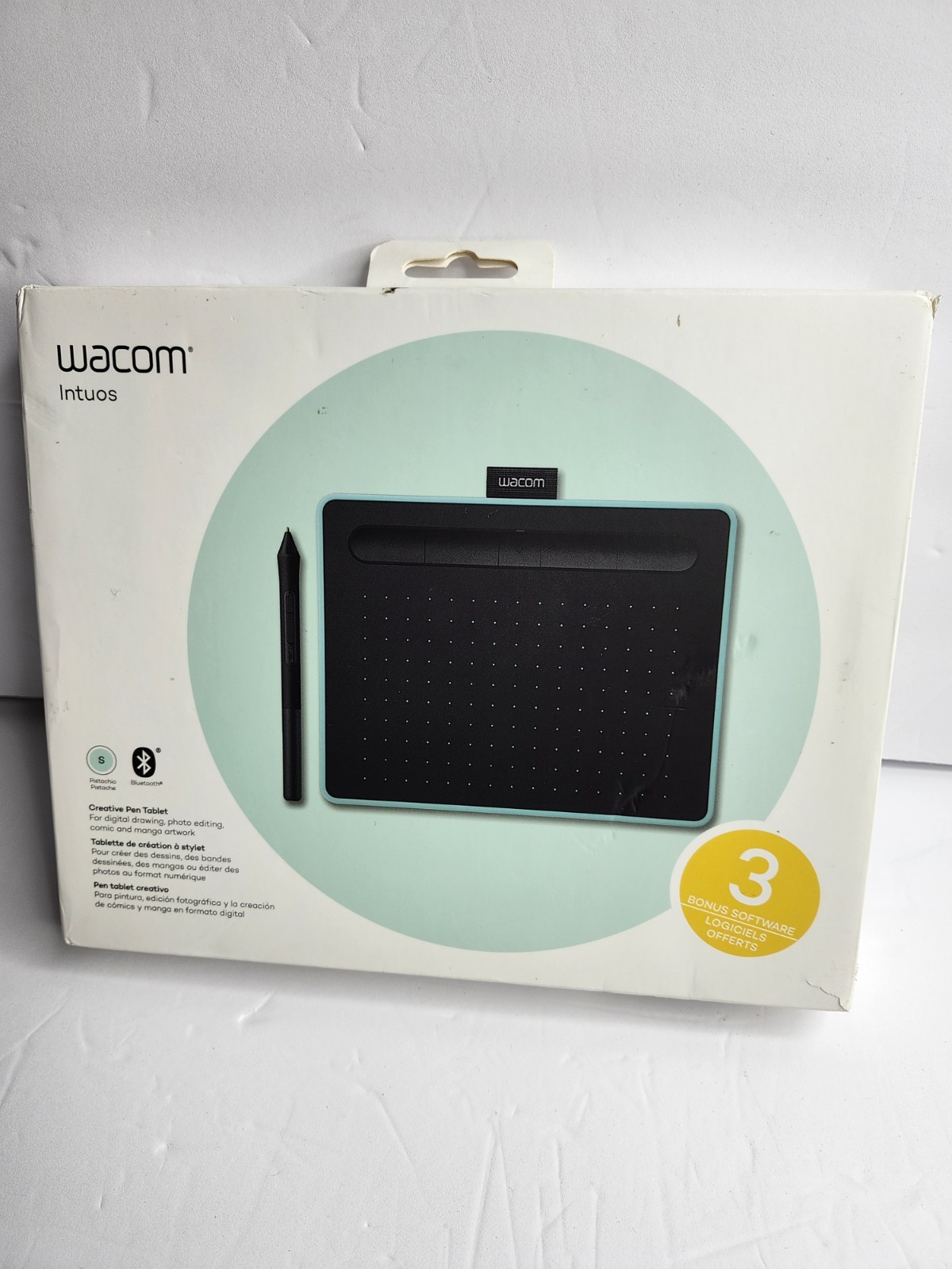 Wacom Intuos Small Wireless Graphics Tablet Black Portable for Teachers, Student