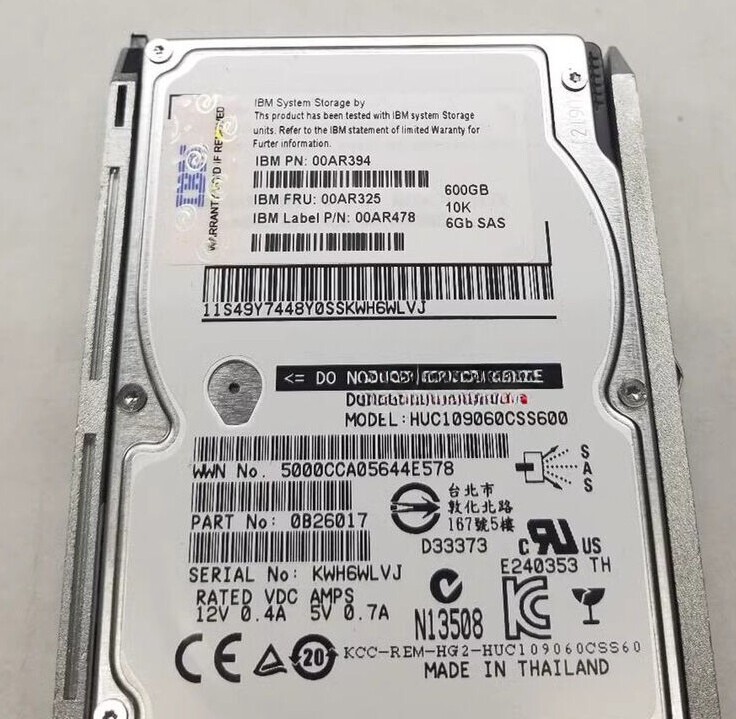 00AR325 00AR394 00AR478 00D5302 IBM 600GB 6Gbps 10K SAS 2.5" Hard Drive HDD