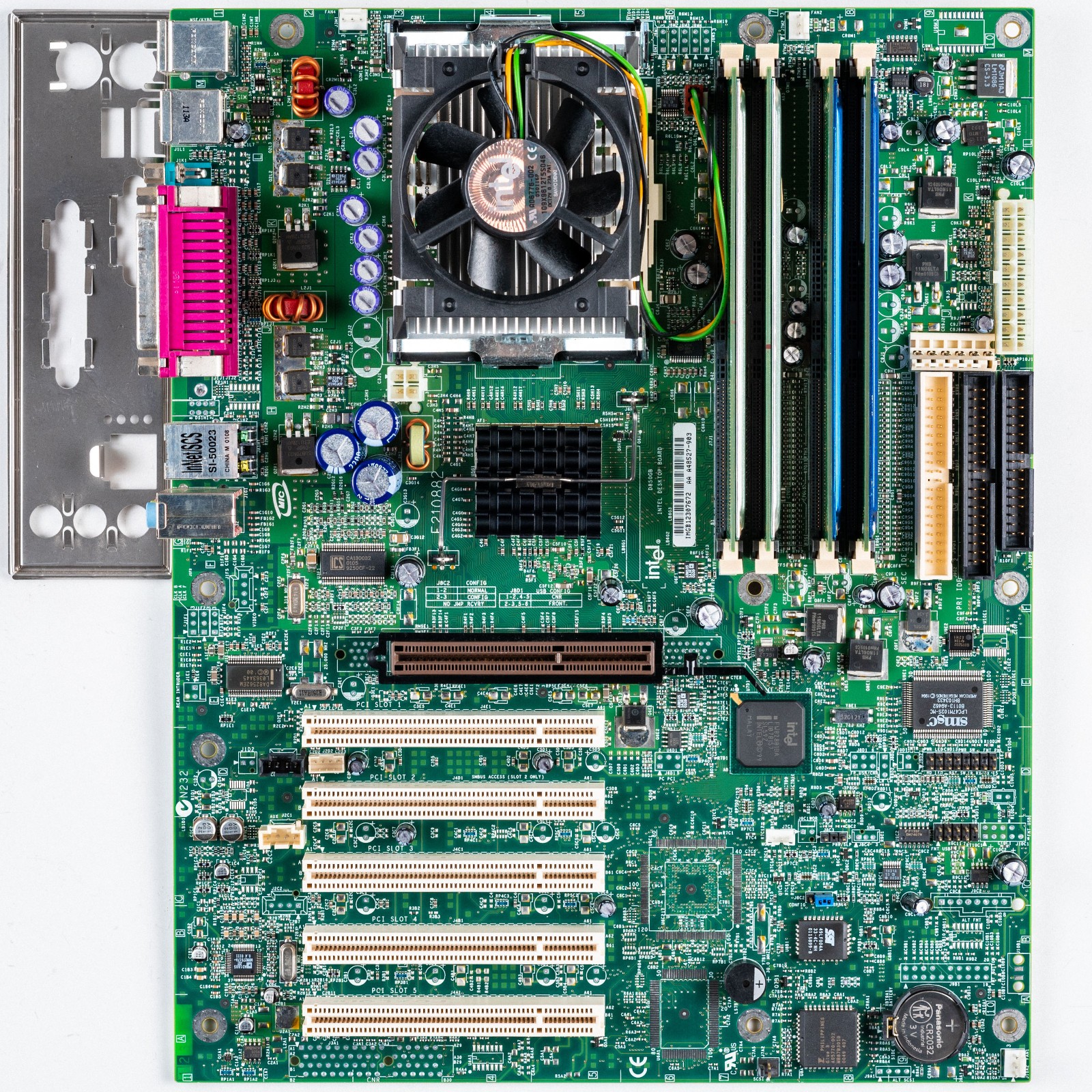 Intel D850GB Socket 423 ATX Motherboard 256MB RDRAM Pentium 4 AGP Windows 98 ME