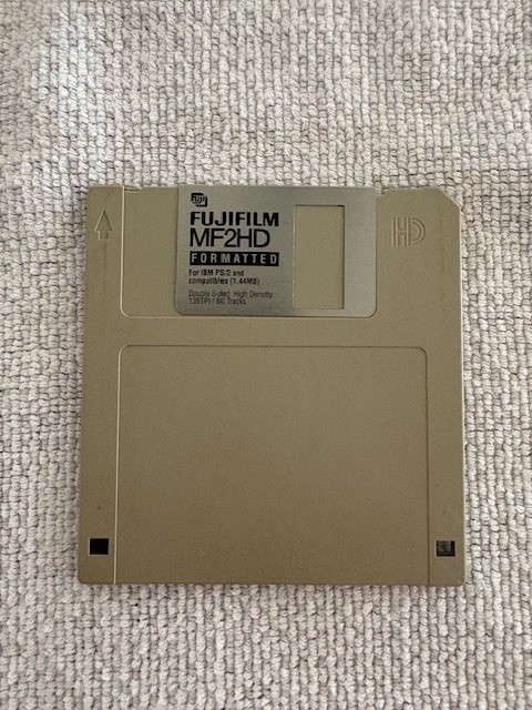 Fujifilm MF2HD Double Sided High Density Floppy Disk 3.5"