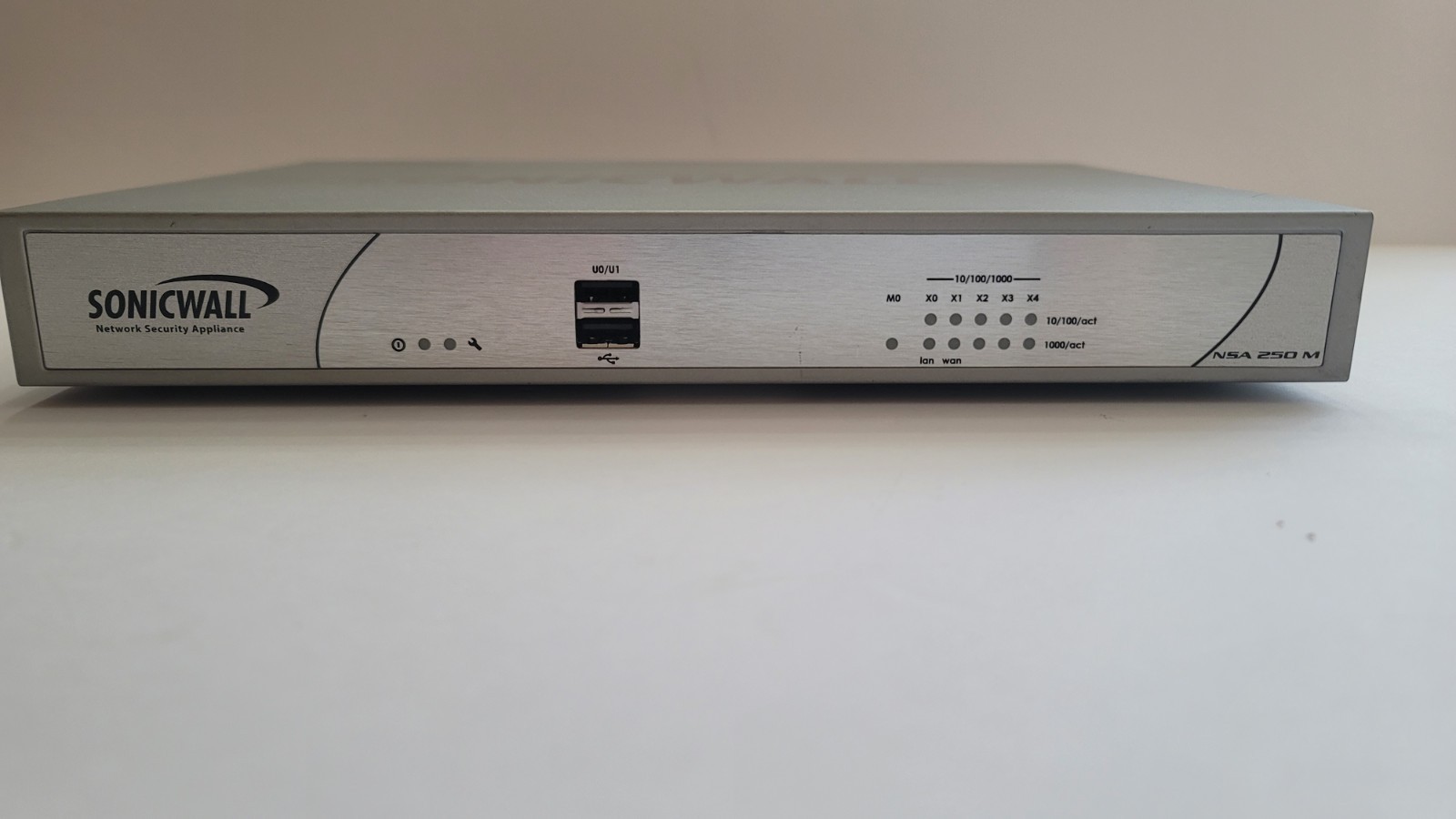 SonicWall NSA 250M Network Security Firewall Appliance VPN Router