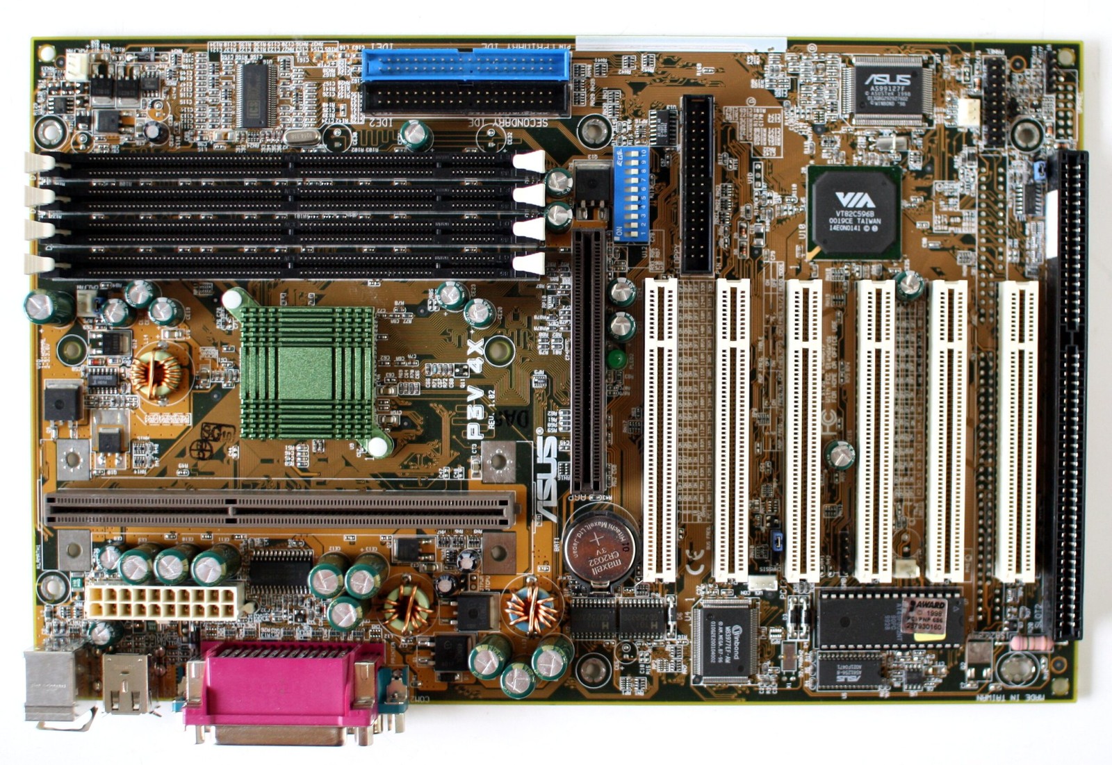 Motherboard, p3v4x ,slot 1, p3,  atx rev 1.02, 6x pci, 1x isa