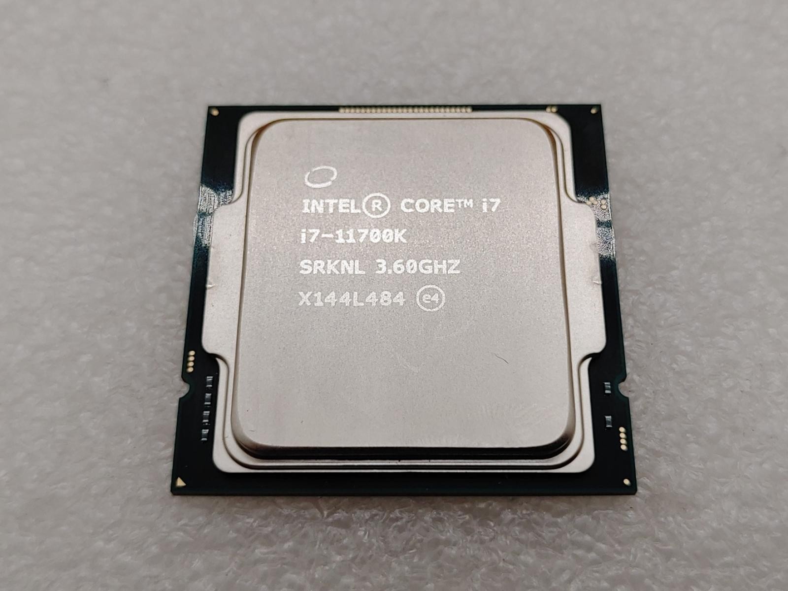 Intel Core i7-11700K SRKNL 3.60GHz 8-Core 16 Thread LGA-1200 Desktop Processor