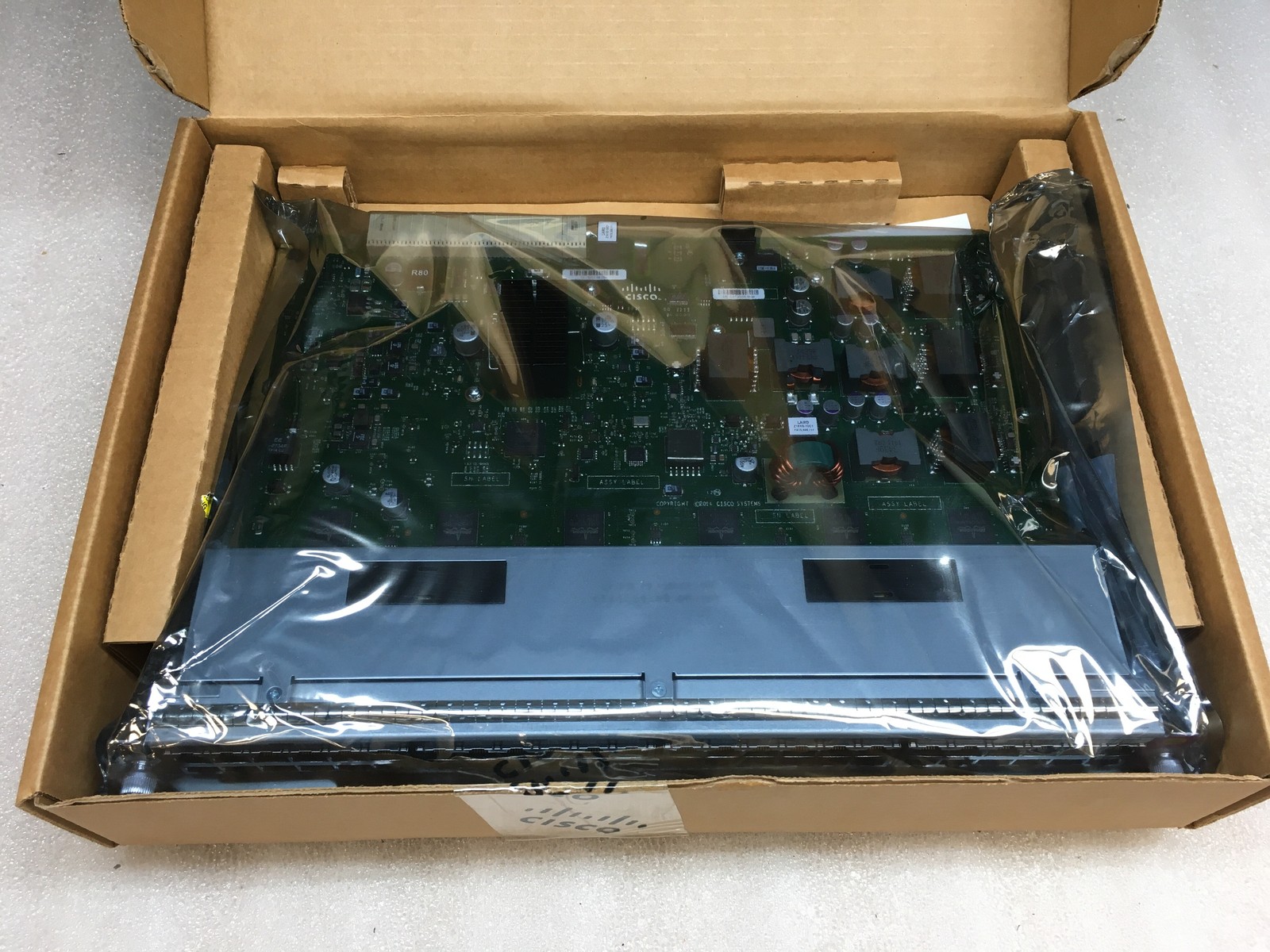 Cisco Catalyst 4500E 48-Port UPoE+E WS-X4748-UPOE+E Switch Card