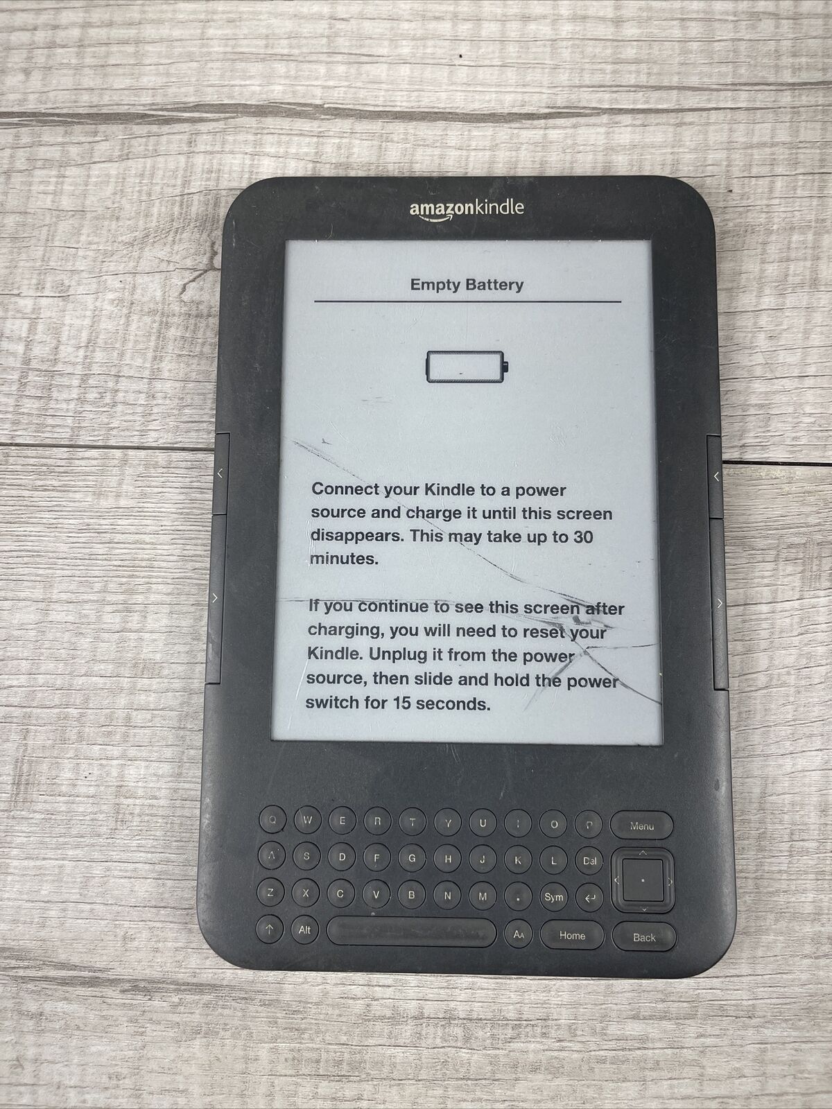 For Parts/Repair: Amazon Kindle 3rd Generation - D00901 - eBook Reader