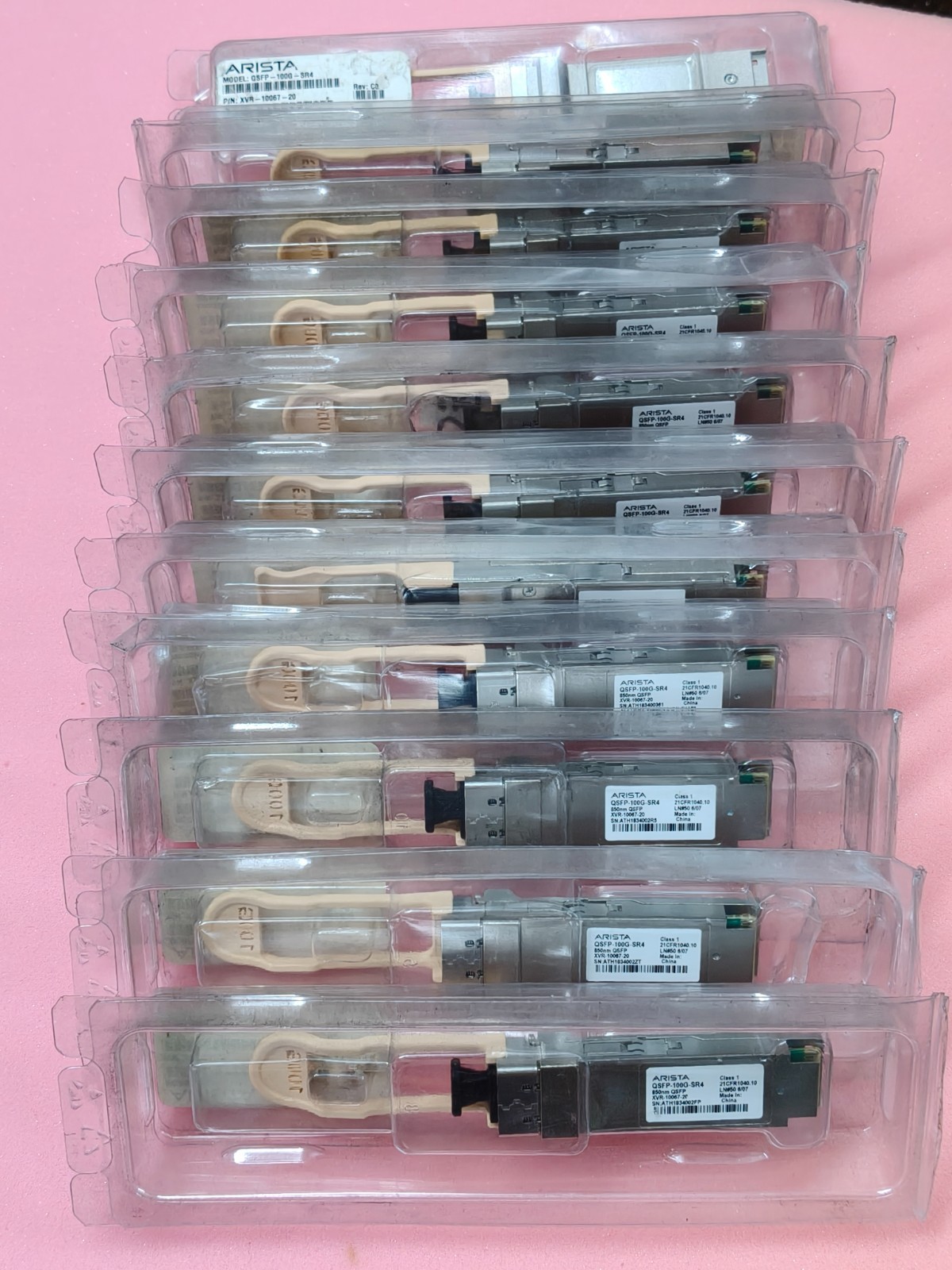 NEW ARISTA XVR-10067-20 QSFP-100G-SR4 100Gb QSFP28 SR4 850nm 100m MMF MPO