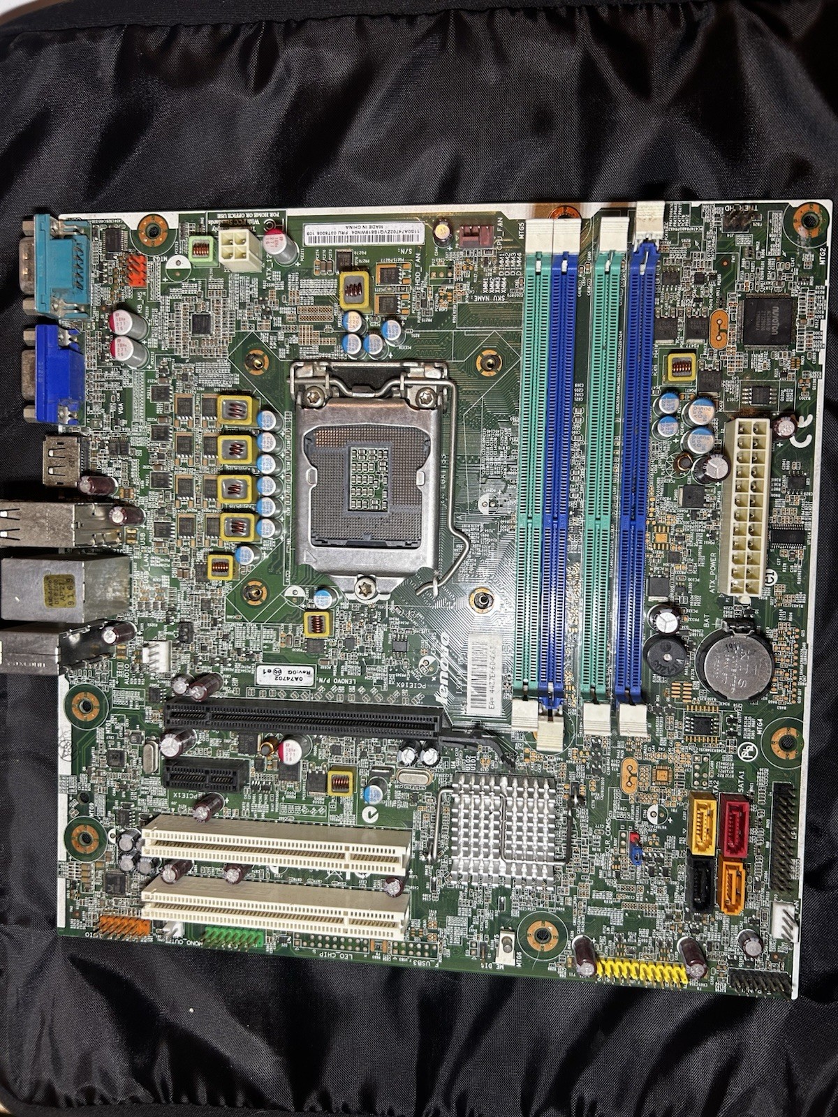 Lenovo LGA1155 Desktop Motherboard 4×DDR3 RAM PCI VGA OEM – Untested / As-Is