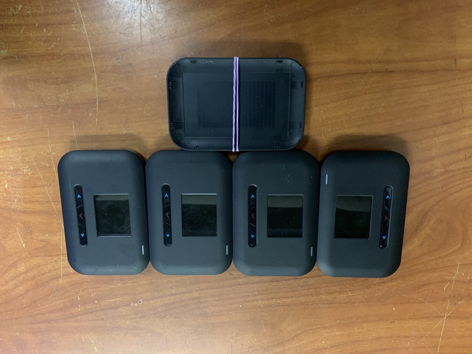 LOT OF 4 Franklin Wireless FRKR910KIT Portable Display 4G Wi-Fi Hotspot FOR PART