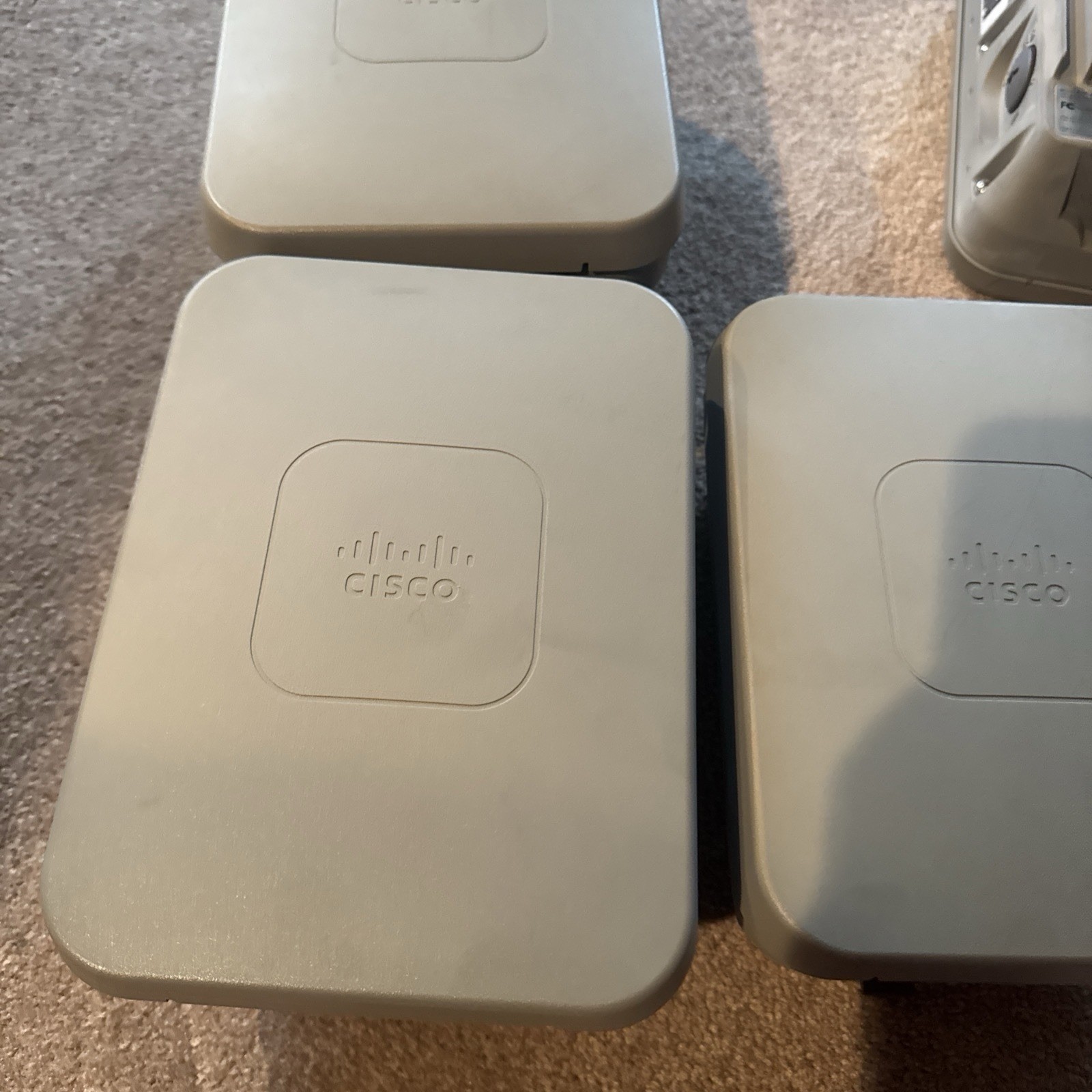 Cisco AIR-AP1562I-B-K9 V04 1560 Series Outdoor Dual-Band Wireless Access Point