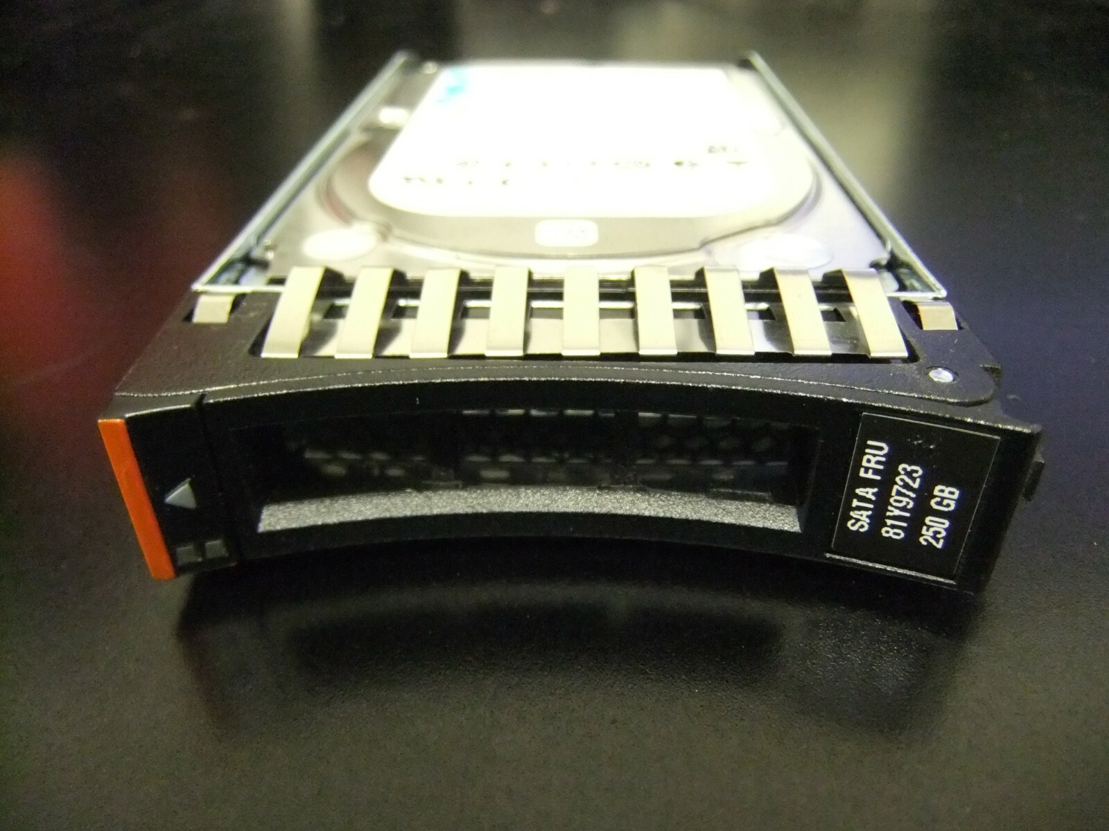 81Y9723 IBM 250GB SATA 2.5" 6GBPS SFF HARD DRIVE 81Y9722 HDD 81Y3850