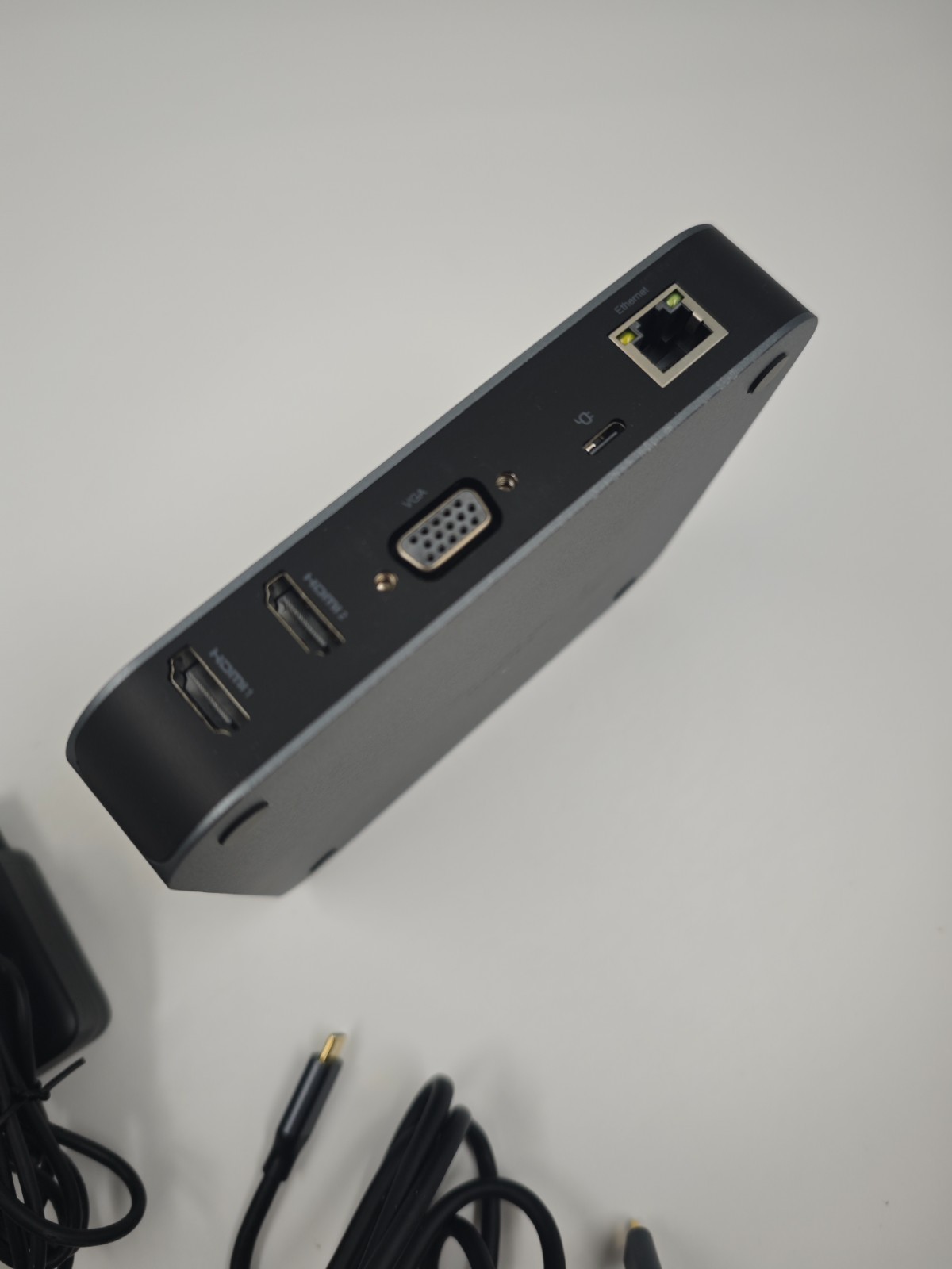 MOKiN USB-C Docking Station Dual HDMI Black