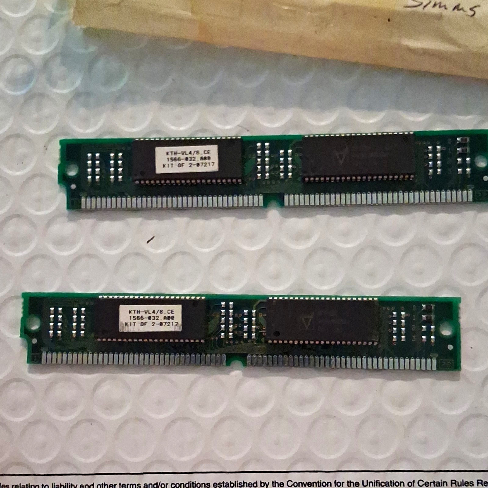 Kingston 8MB Kit (2x4MB) 72-Pin SIMM PC-133 RAM KTH-UL4/8.CE