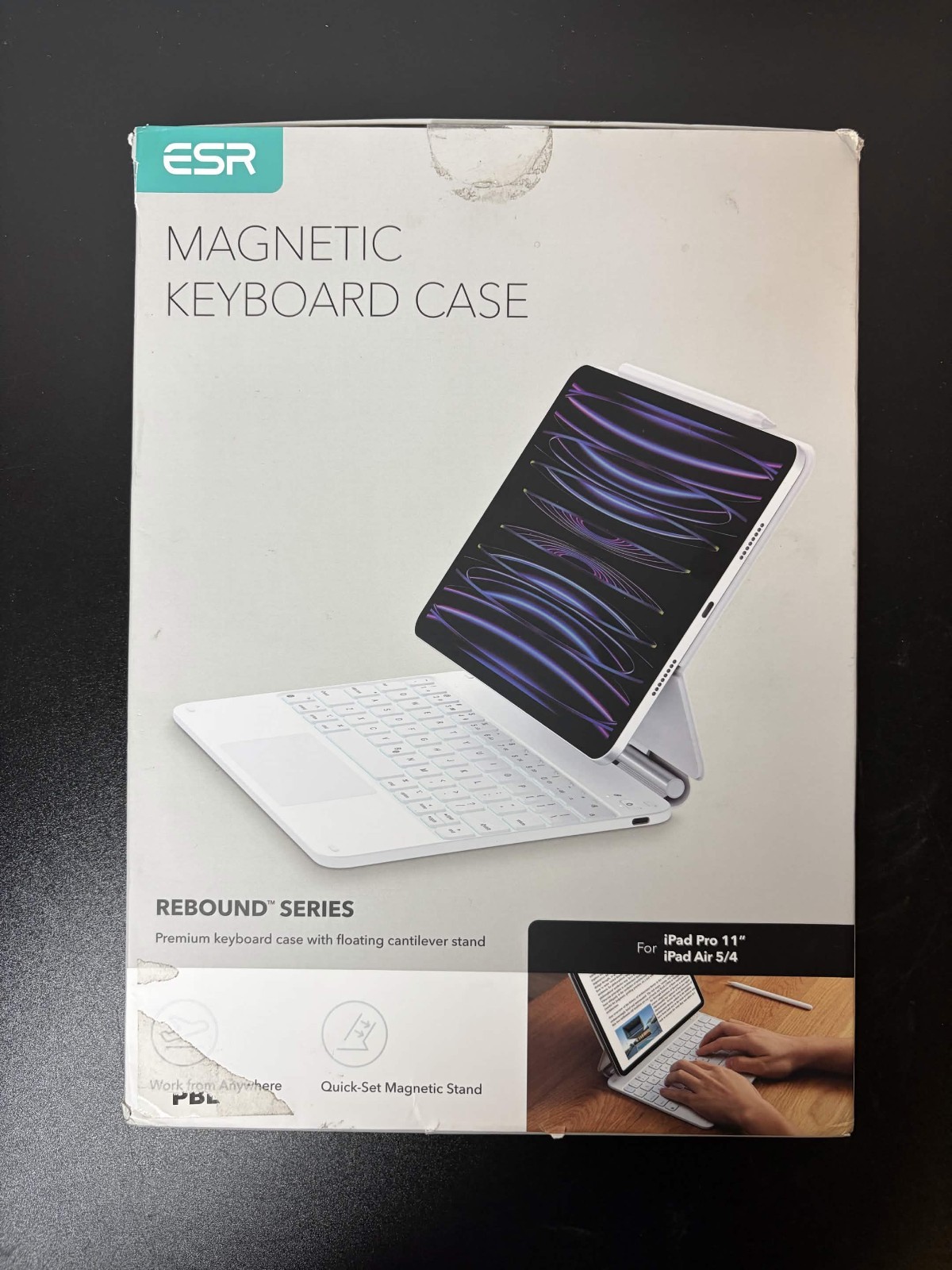 ESR Rebound Magnetic Keyboard Case for iPad Pro 11”/iPad Air 5/4 - White
