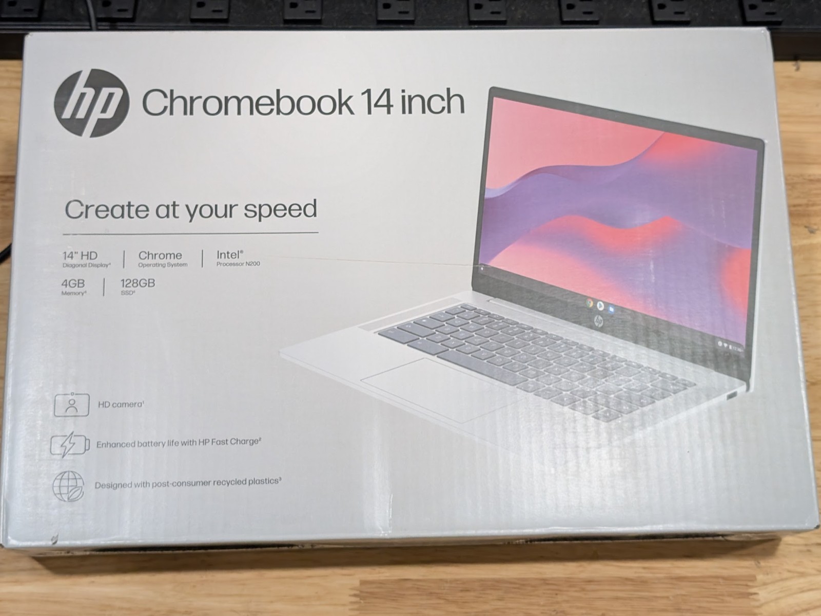 HP 14a-nf0131wm 14" Intel N200 4GB RAM 128GB UFS Chrome OS Glacier Silver LED