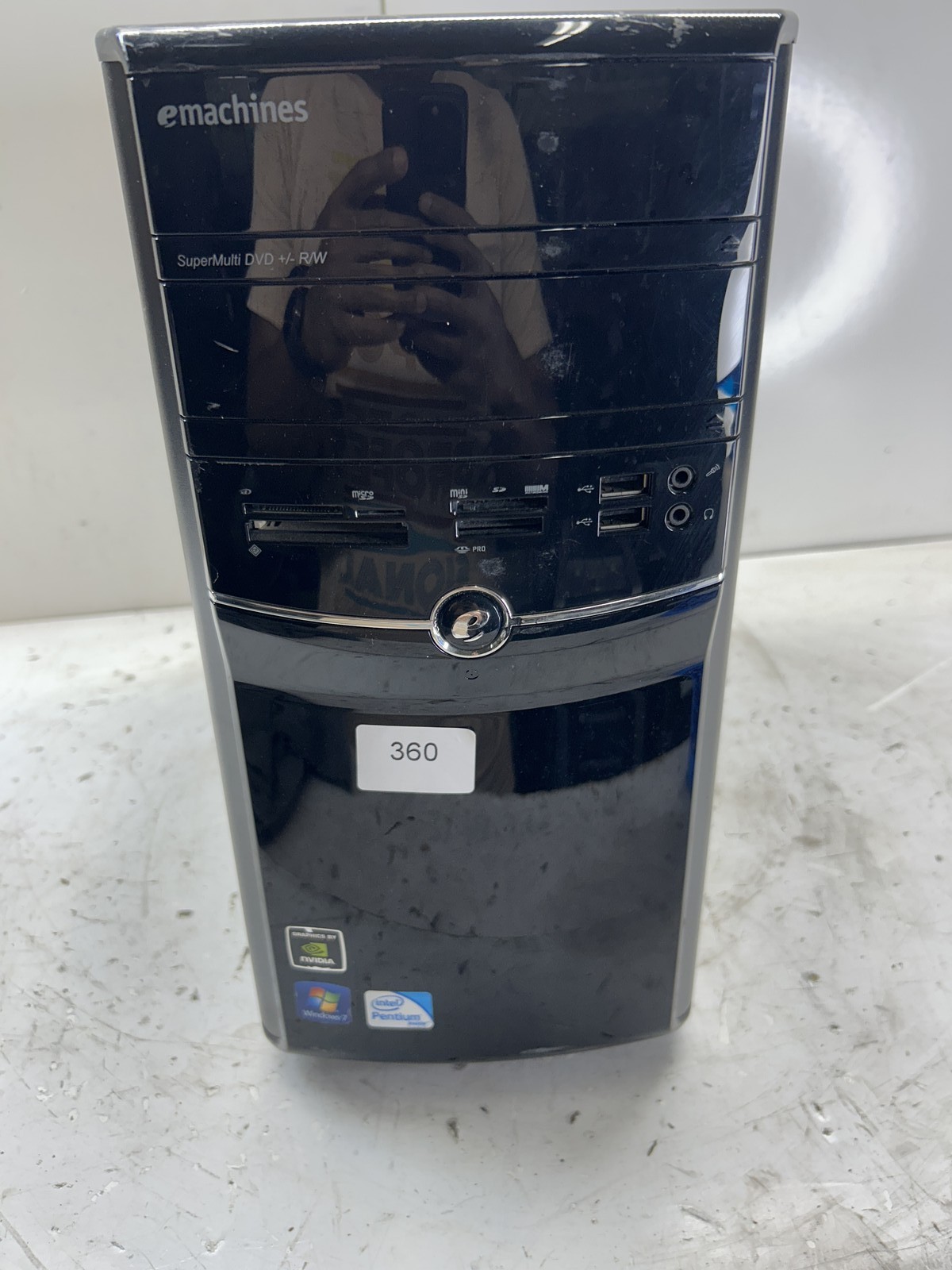 eMachines ET1831-03 Intel Pentium Dual-Core E5300 2.60GHz 4GB NO HDD