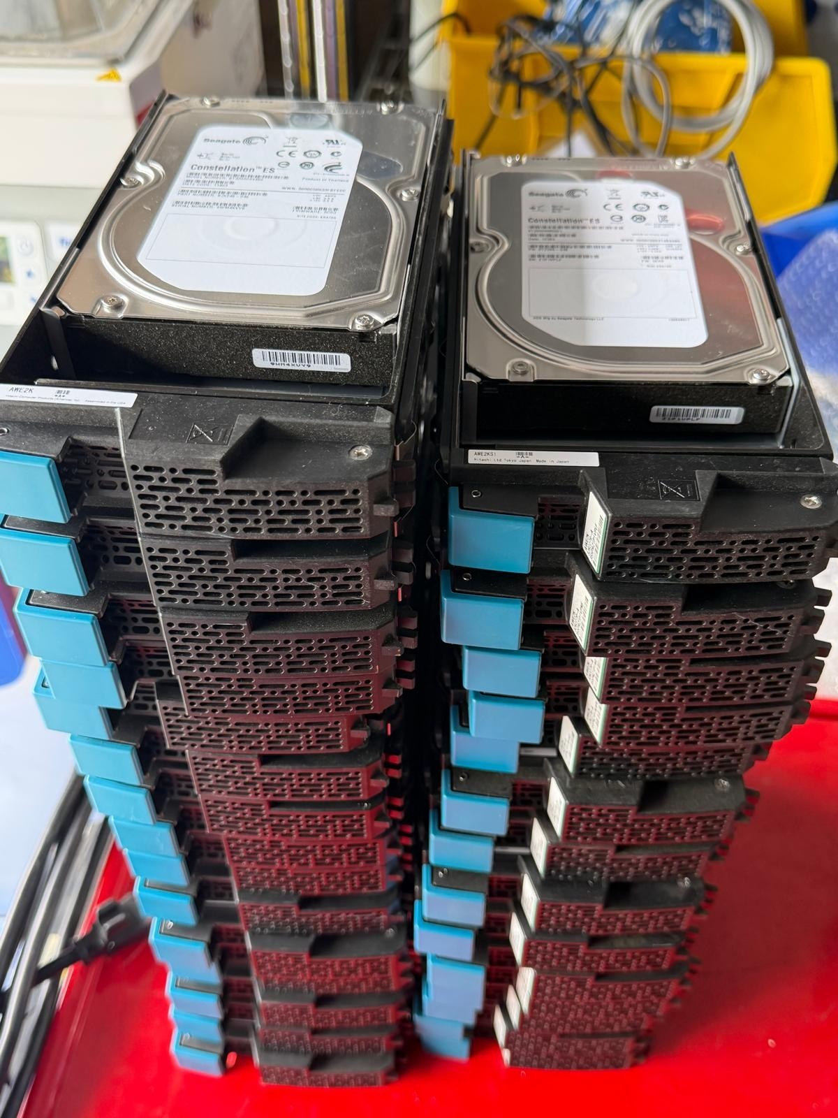 Lot of 20 Seagate Constellation ES 2TB SAS 3.5" 7200RPM HDD ST2000NM0001 w/ Cadd