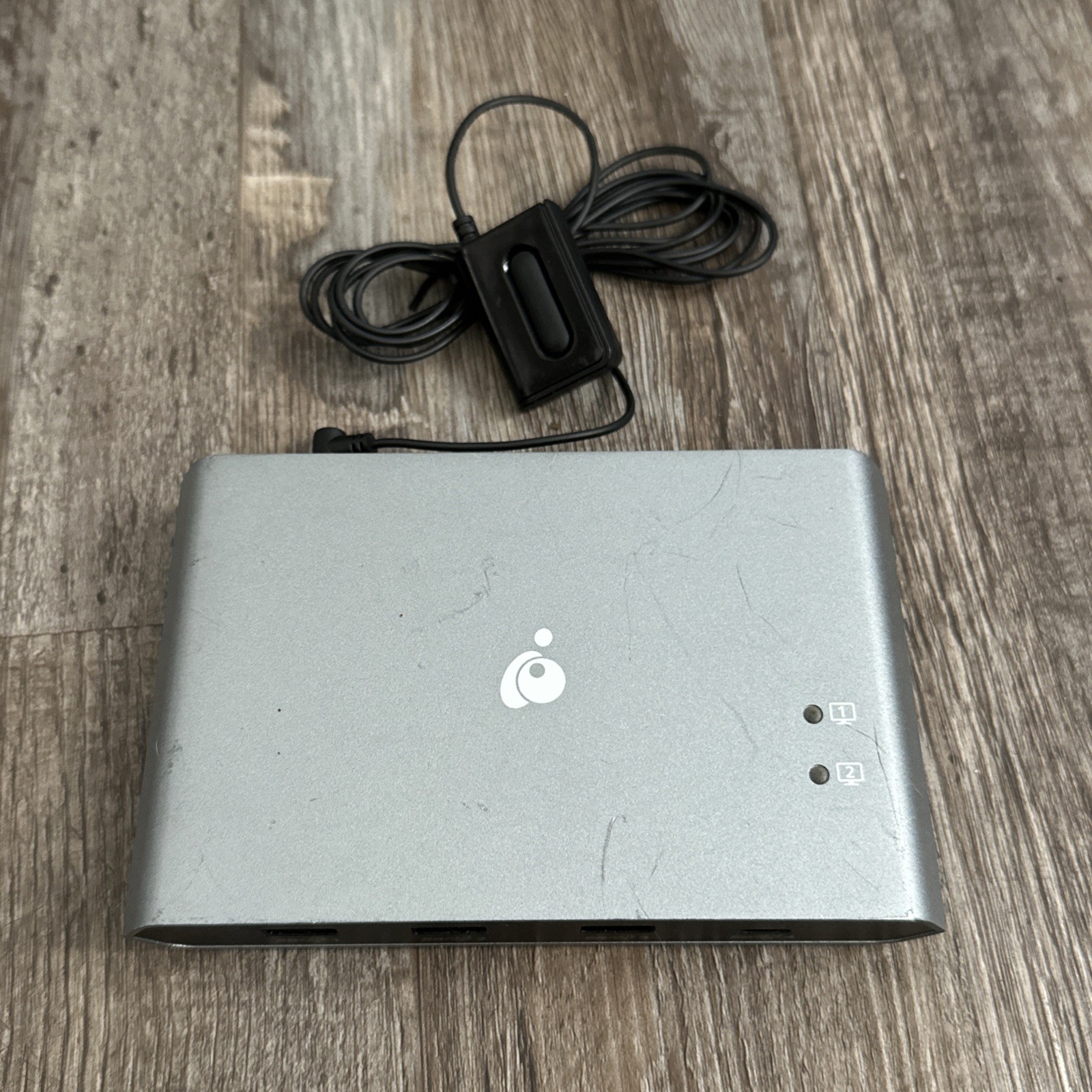 IOGEAR Access Pro USB-C 2-Port Keyboard Mouse & Peripheral Switch TAA Compliant