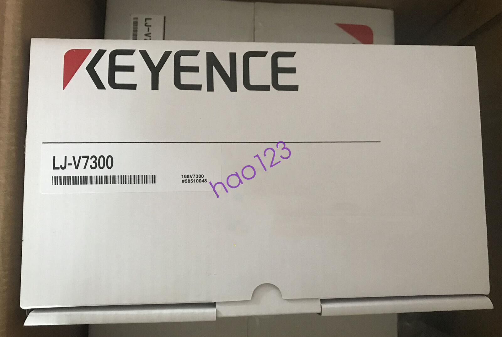 LJ-V7300 Ultra high speed profile measuring instrument LJ-V7300 DHL/FedEx