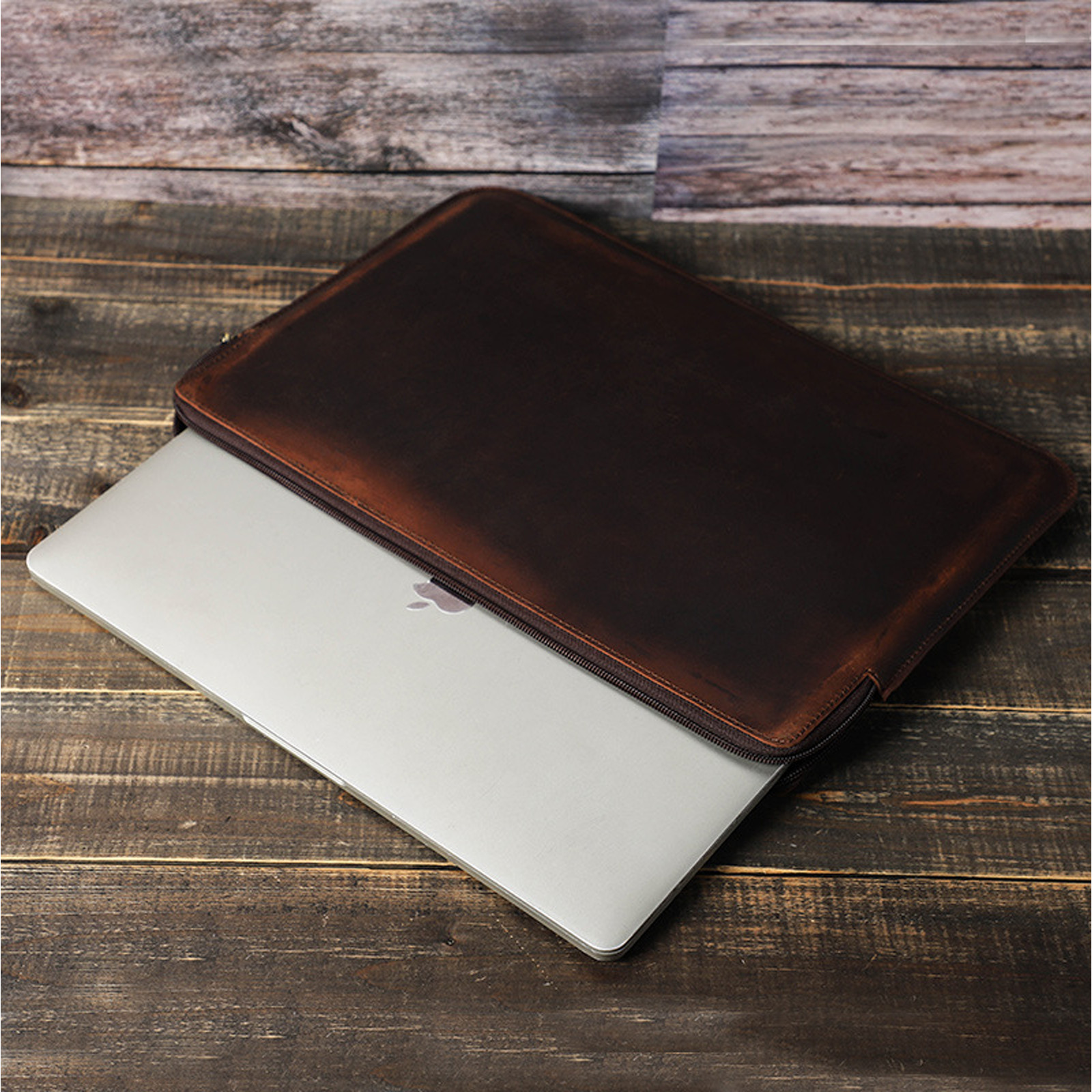 For MacBook Pro 15.4/16" Genuine Leather Sleeve Bag with Wrist Strap & Zipper