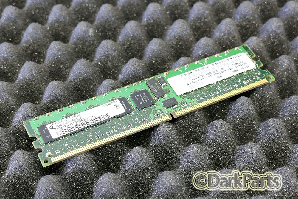 Qimonda HYS72T128000HR-5-A PC2-3200R-333-11-H0 1GB RAM