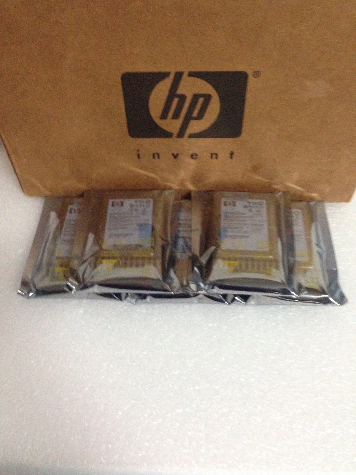 HP DG146BB976 430165-003 146GB 10K 2.5" DP sas hard drive